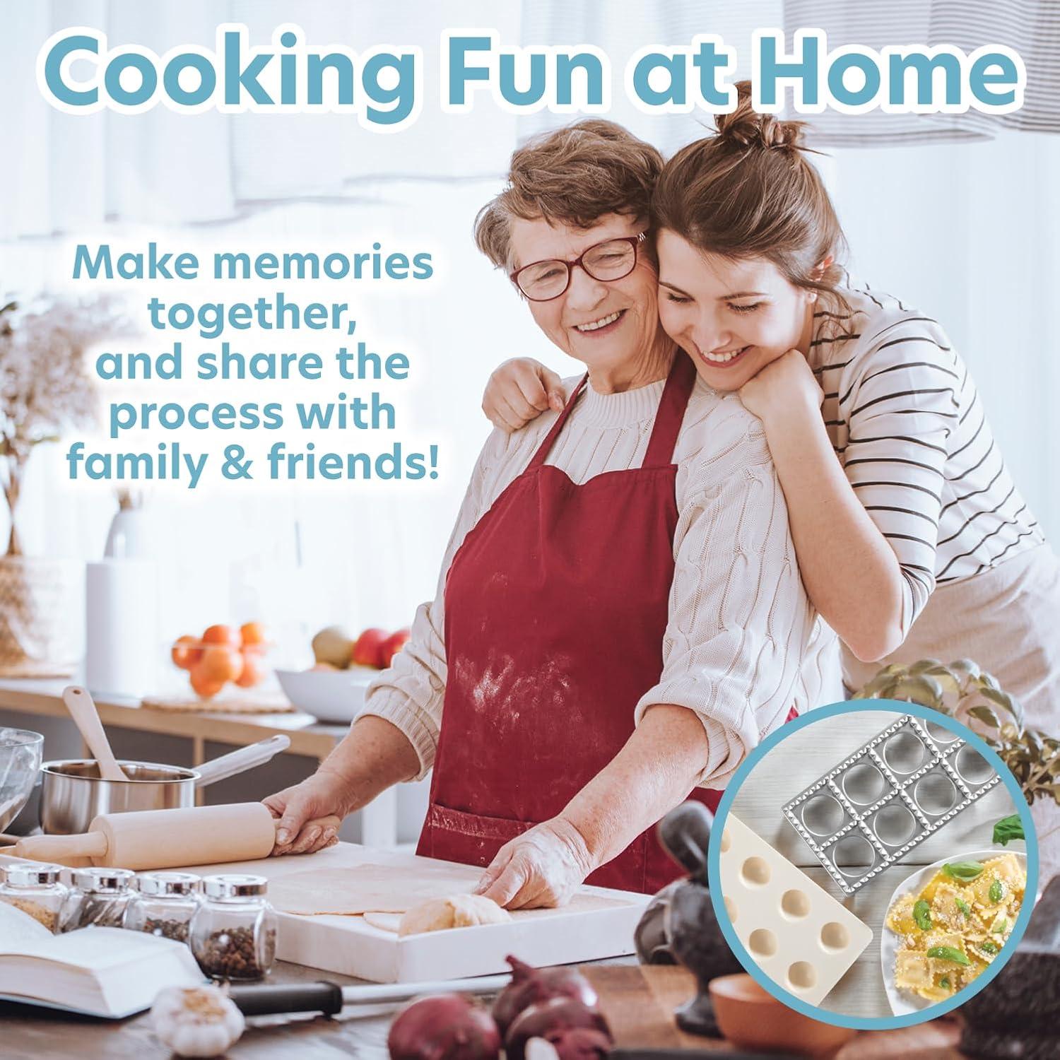 Máquina de Ravioles CucinaPro - Hace 12 Ravioles XL 4.4 cm