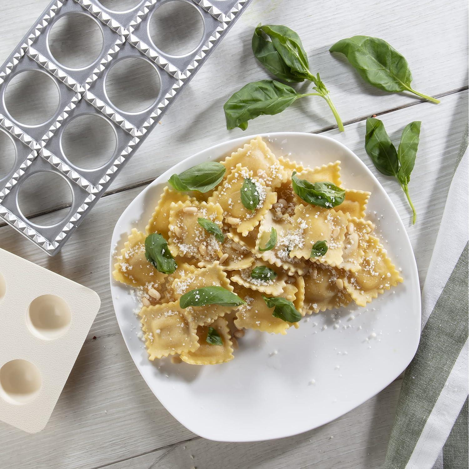 Máquina de Ravioles CucinaPro - Hace 12 Ravioles XL 4.4 cm