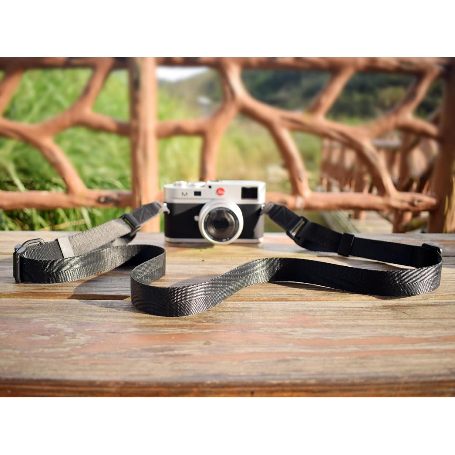 Correa para cámara ajustable SY0001 Negra - 83.82 a 134.62 cm