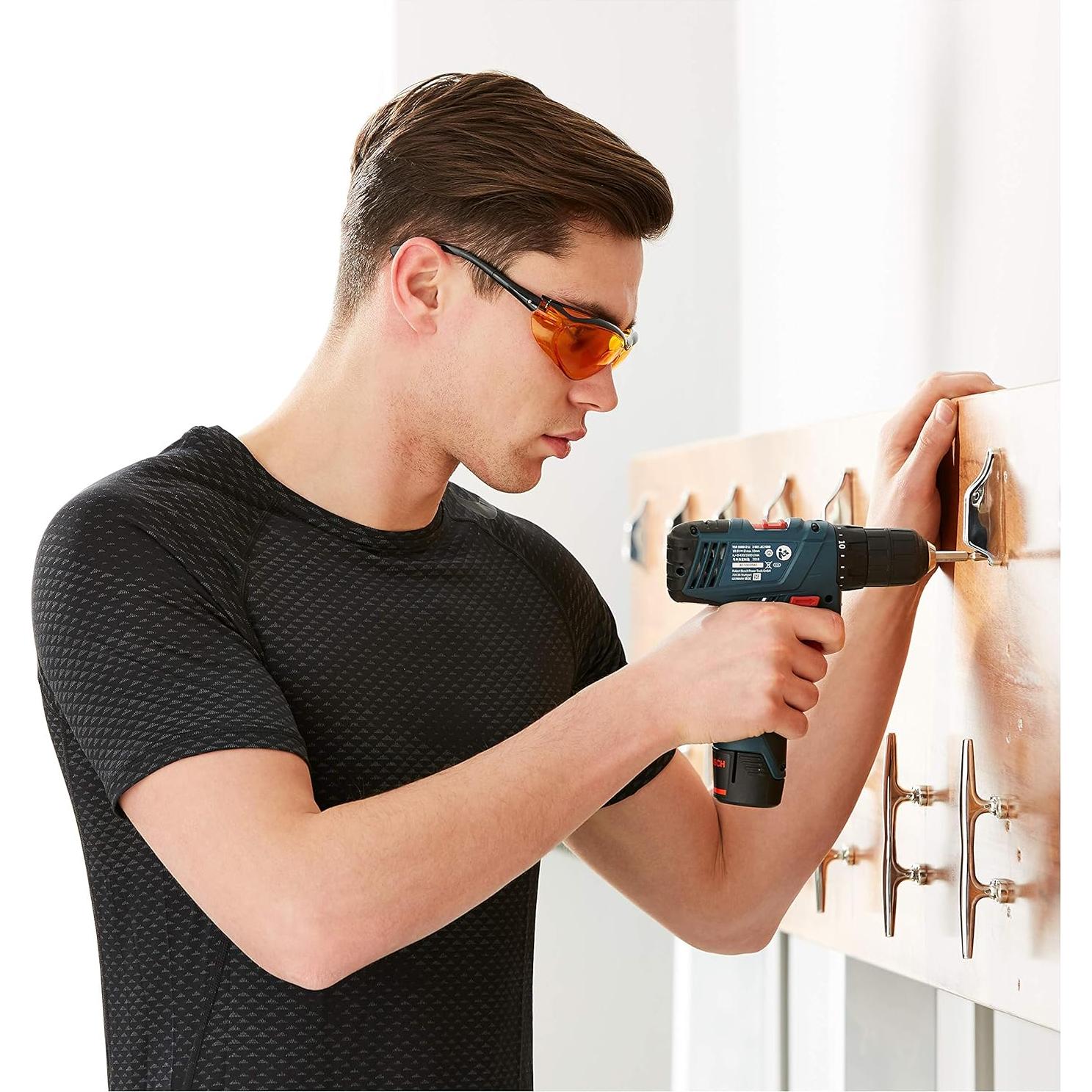 Gafas de seguridad Amazon Basics bloqueadoras luz azul - 12 unidades