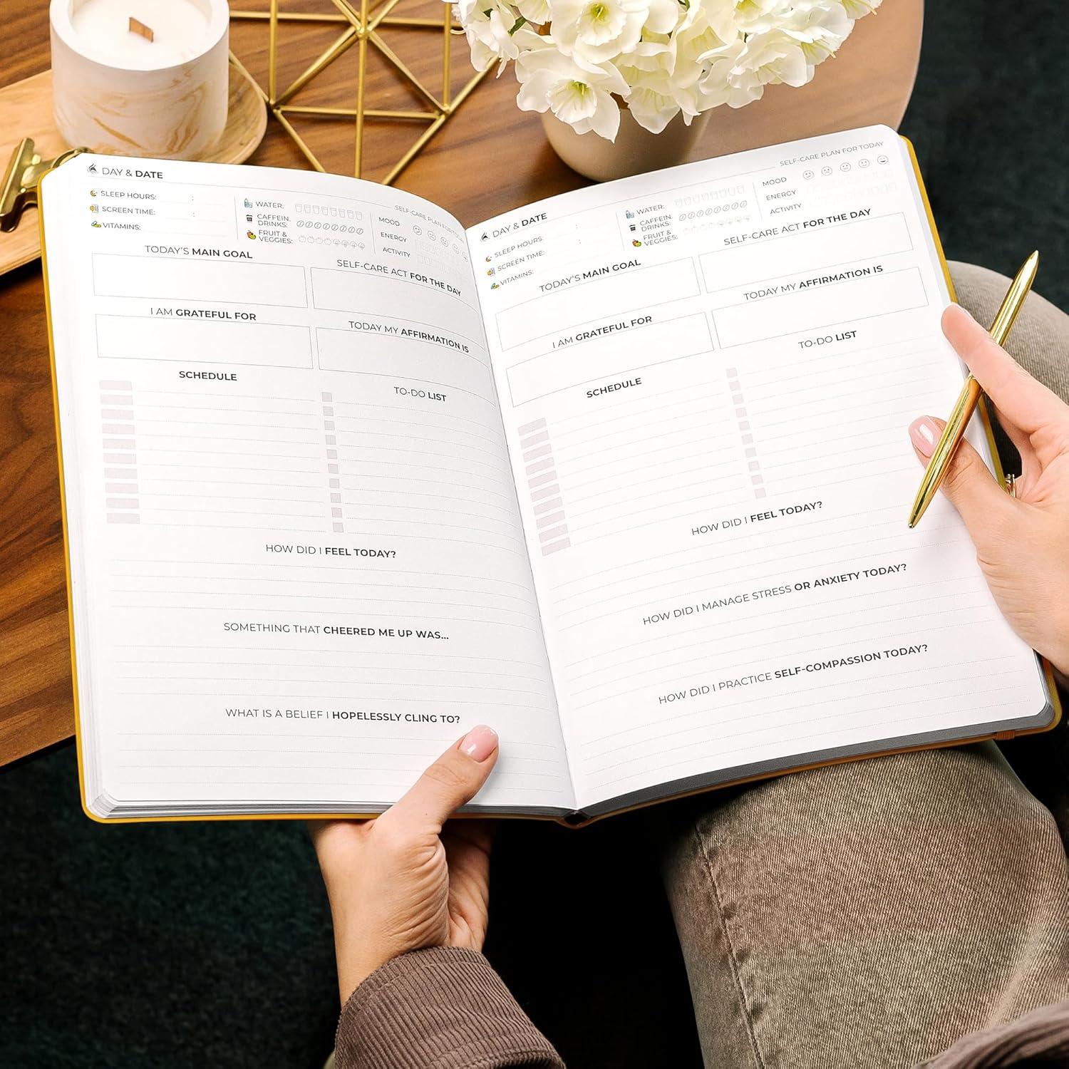 Diario de Autocuidado Clever Fox PRO - 17.78x25.4 cm Amarillo