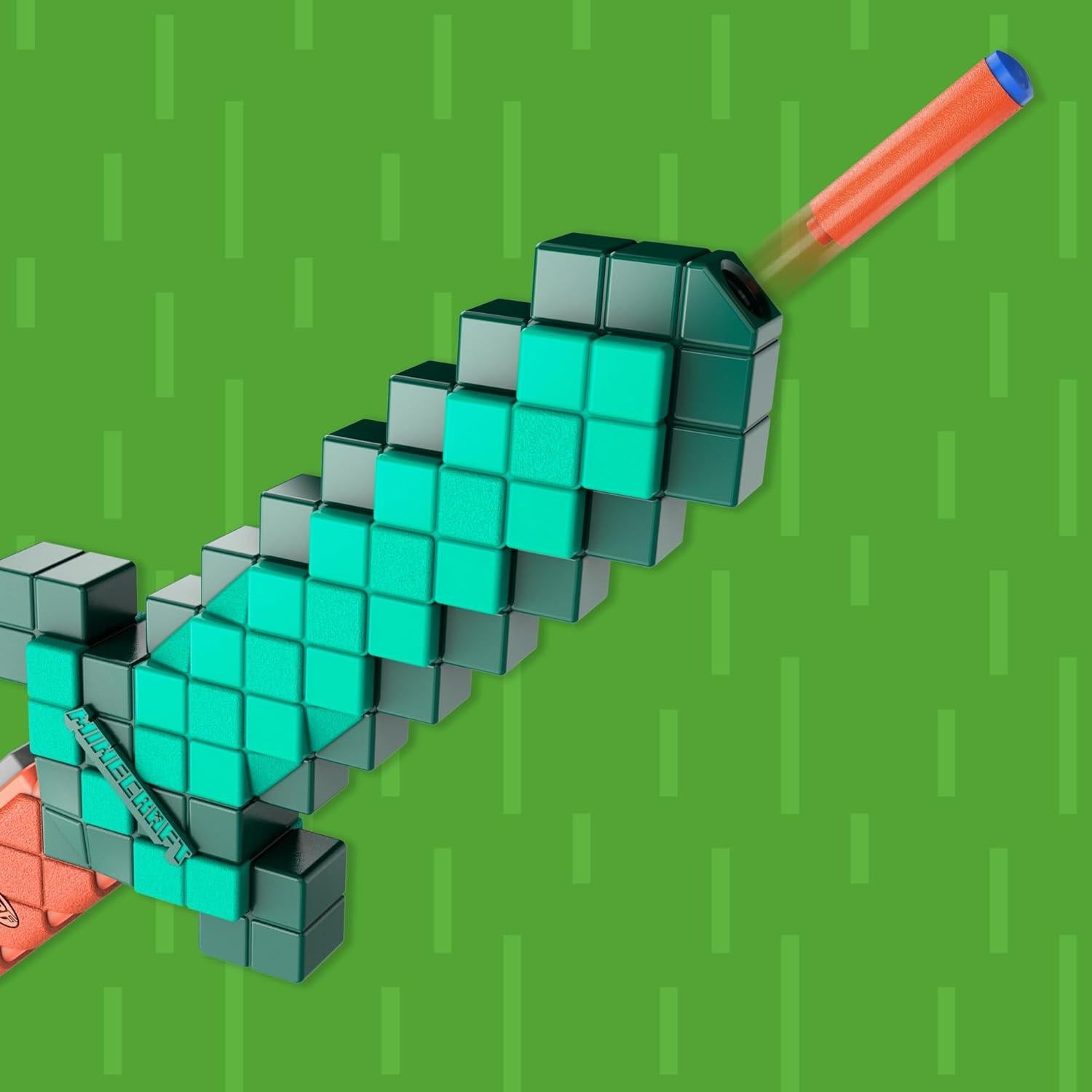 Espada Nerf Minecraft Diamante Blaster 2 en 1 con 8 Dardos