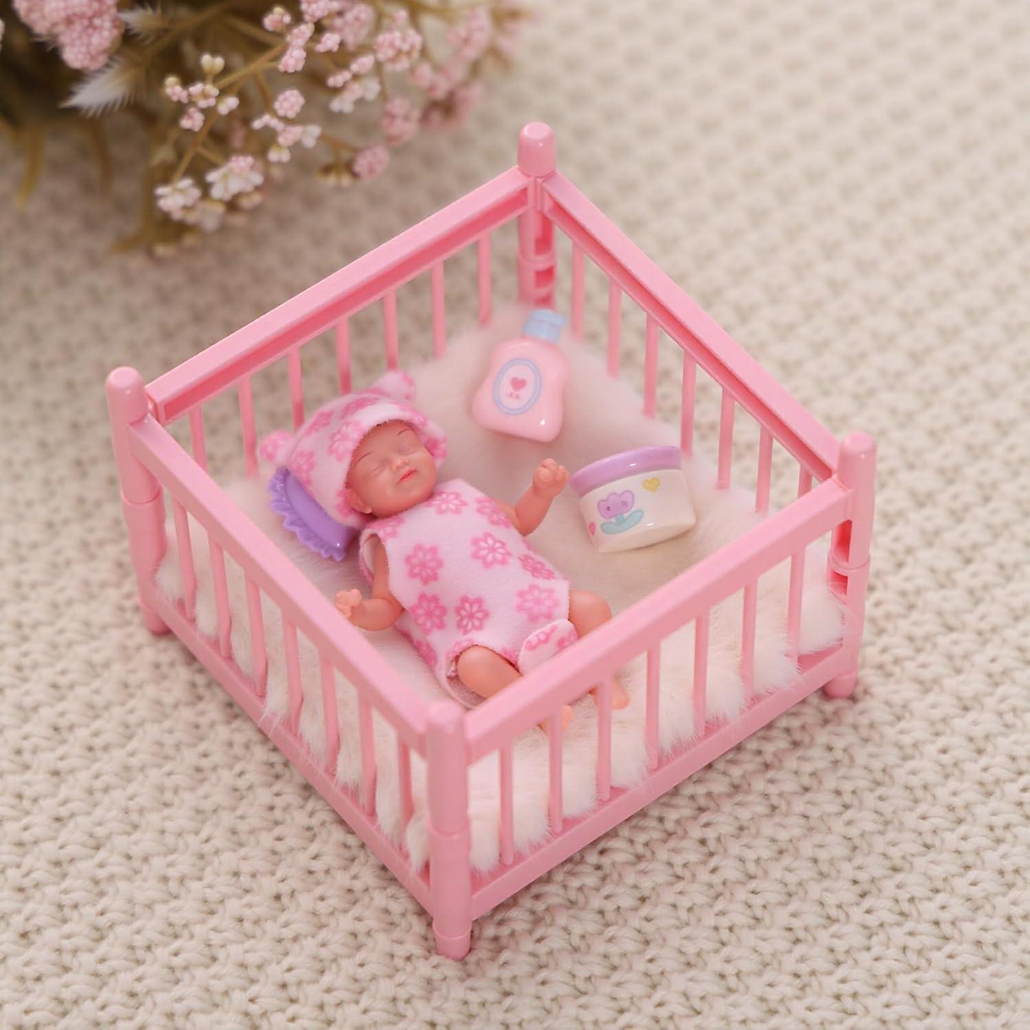 Muñeca de Silicona Mini JUSS 7.62 cm con Accesorios