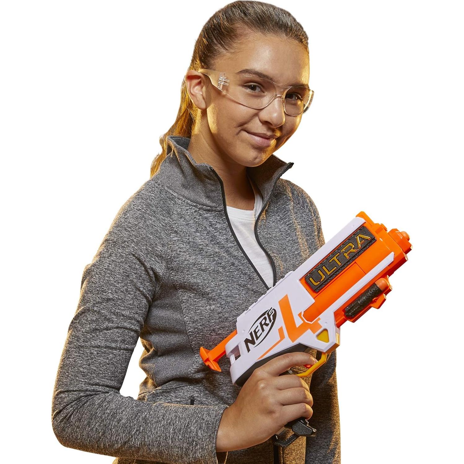 Lanzador Nerf Ultra Cuatro - 4 Dardos Ultra, 36m Alcance