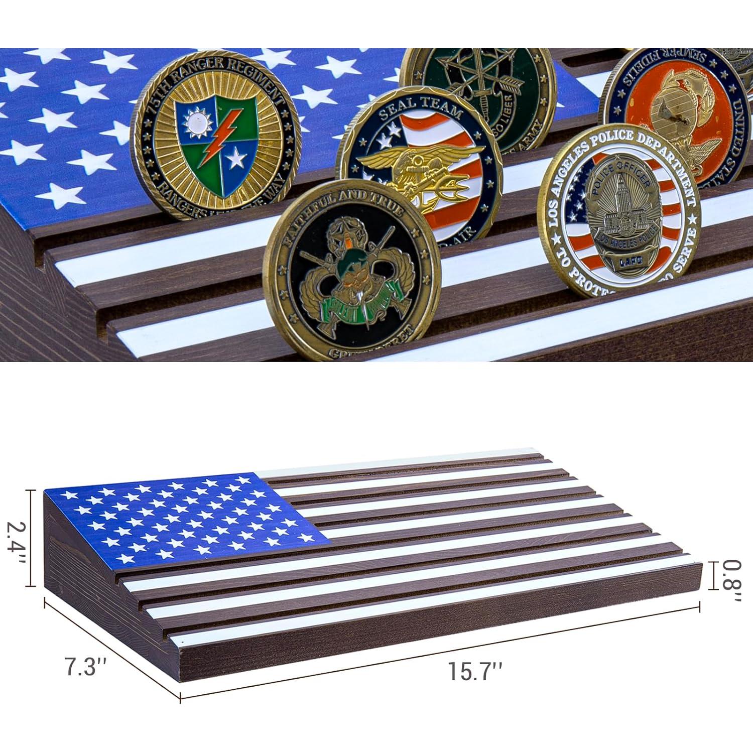 Soporte de Exhibición para Monedas de Desafío Militar MyGift - Madera Sólida con Diseño de Bandera EE. UU.