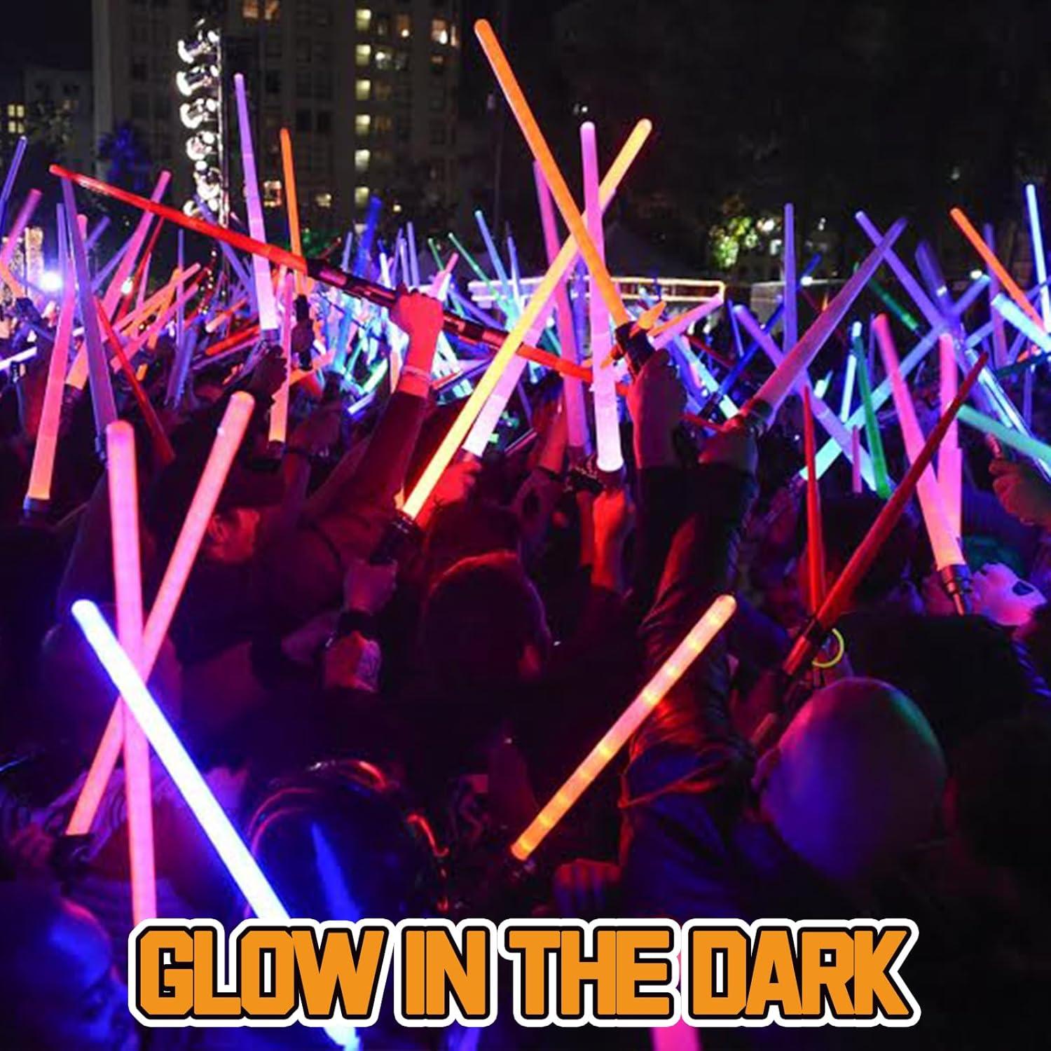 Conjunto de 4 Espadas LED Bakatatoyz para Niños y Adultos