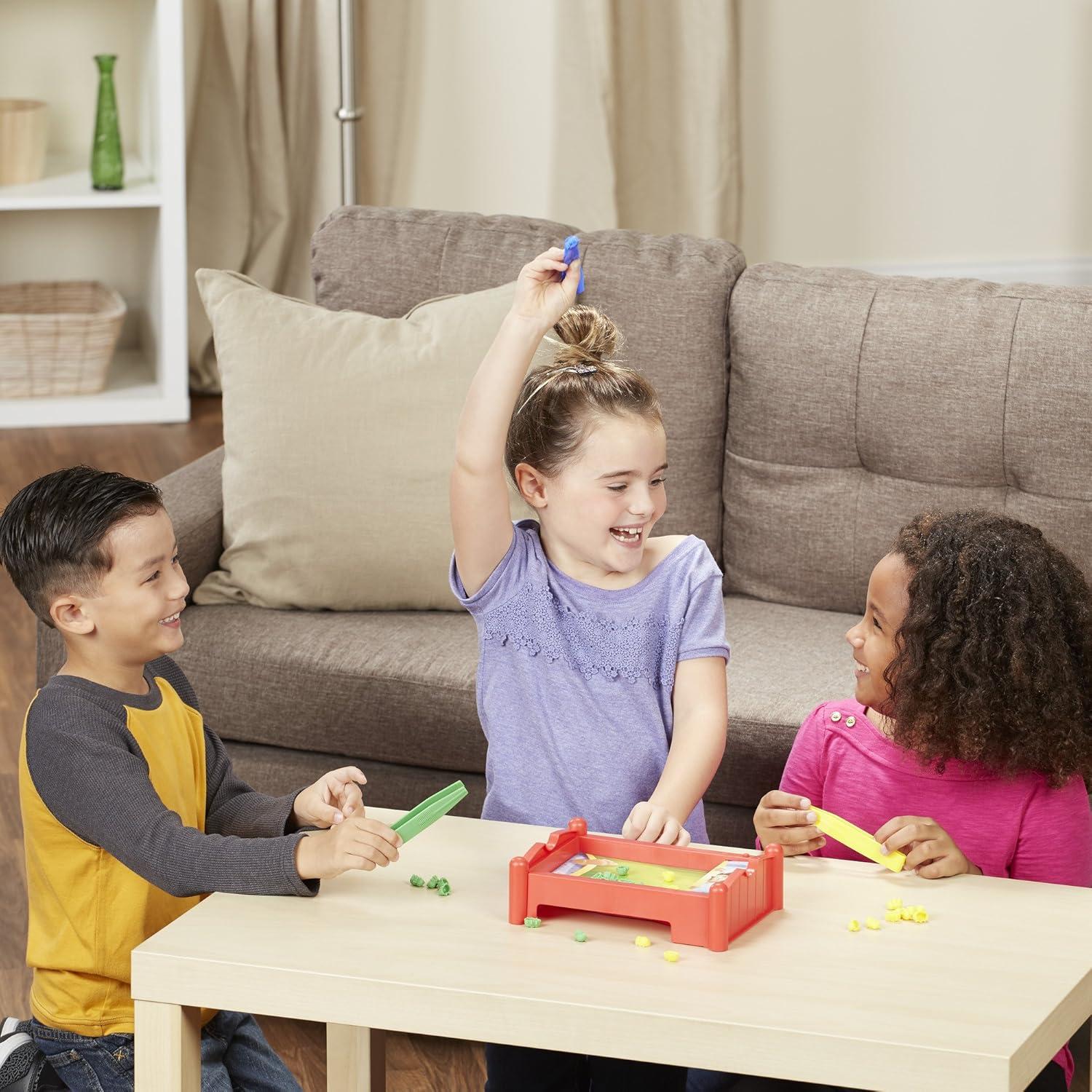 Juego de Cucarachas en la Cama Hasbro - Diversión para 2 a 3 Jugadores