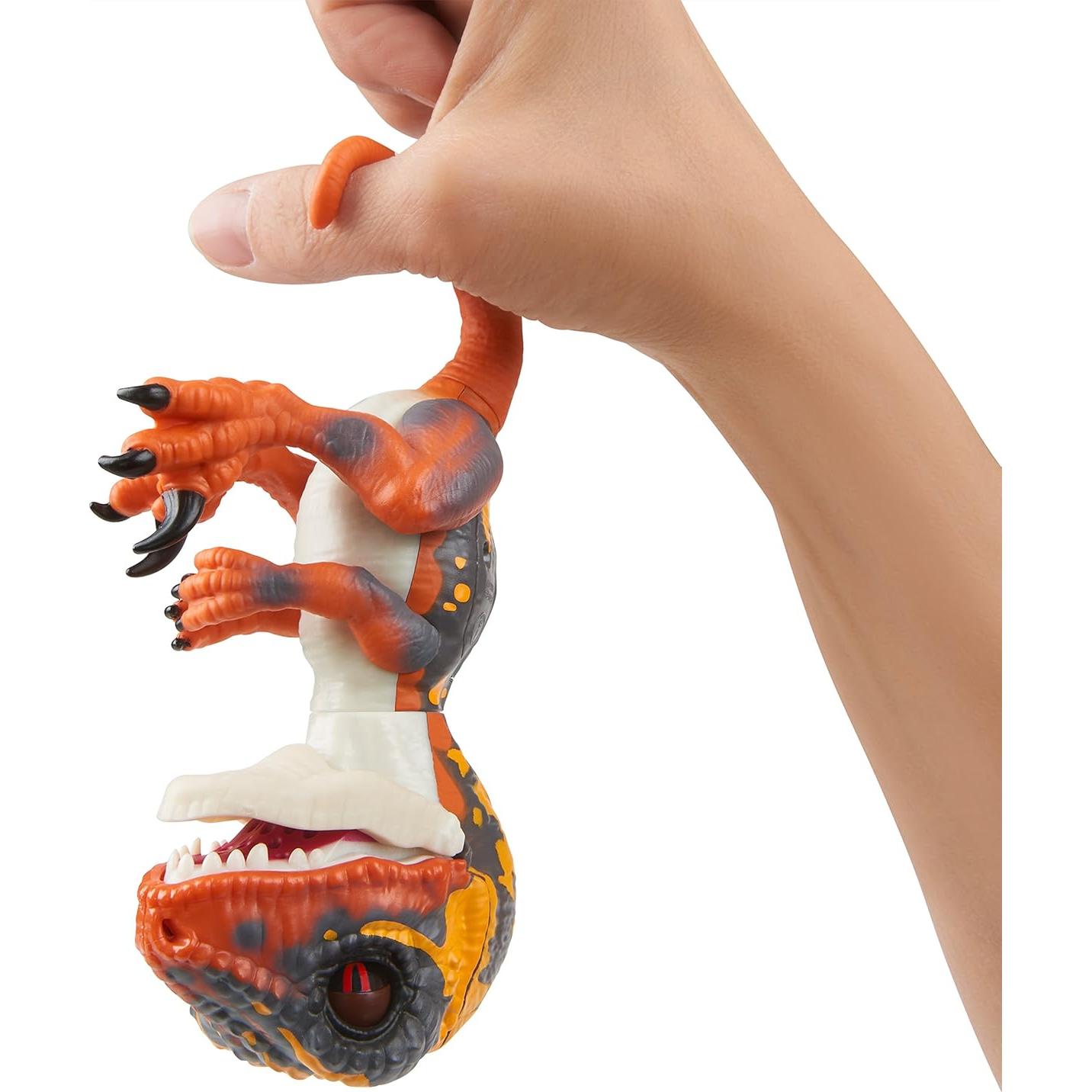 Dinosaurio Interactivo Blaze Fingerlings - Raptor Indomable Naranja