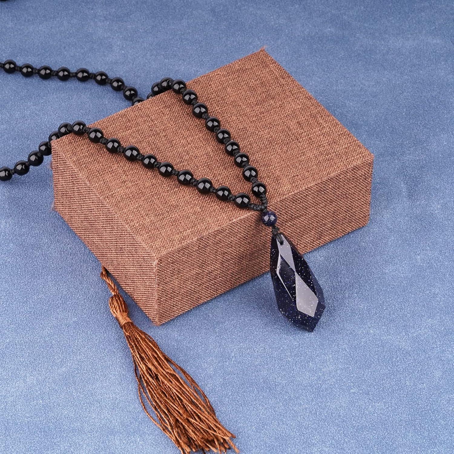 Collar Colgante de Arena Azul con Cadena de Perlas - Amuleto