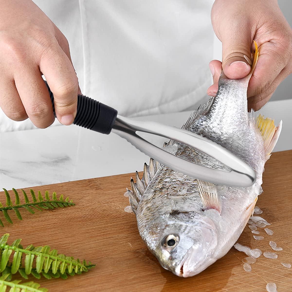 Kit de Pesca Pak con Cuchillo de Filete 15.24 cm y Balde 9.46L