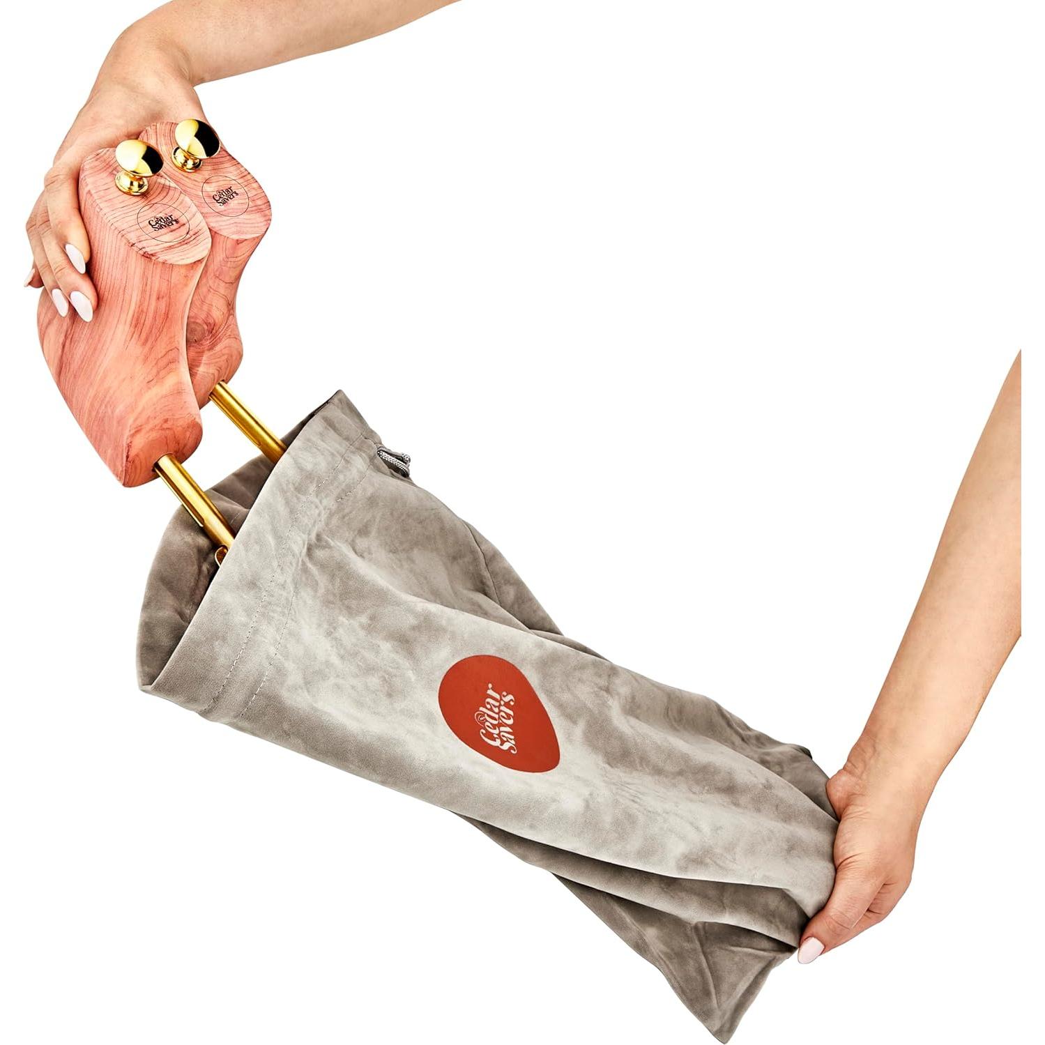 Árbol de Botas de Cedro Rojo Aromático para Hombres - Tamaño 40-42