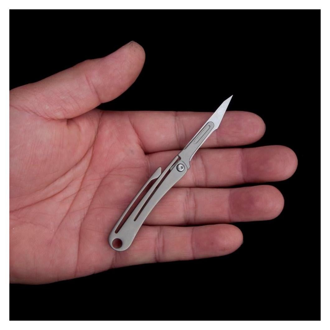 Cuchillo Utilitario ILEAF IL57 de Titanio con 10 Cuchillas