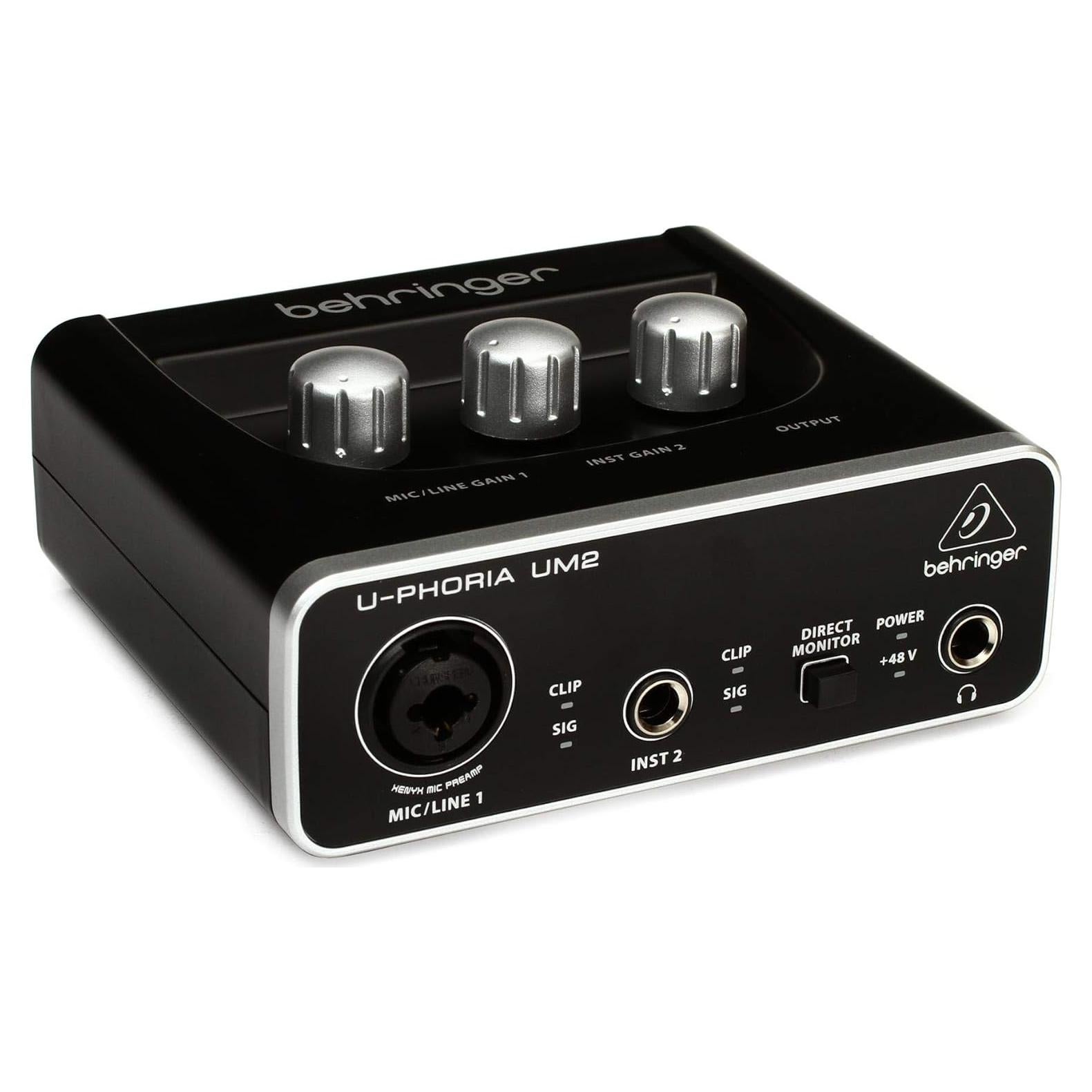 Interfaz de Audio Behringer U-PHORIA UM2 2x2 USB con Preamplificador