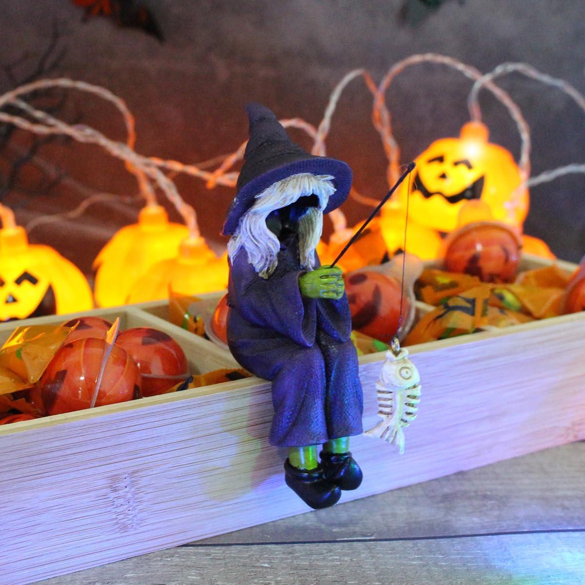 Estatua de Bruja de Pesca - Decoración de Resina 12.7 cm