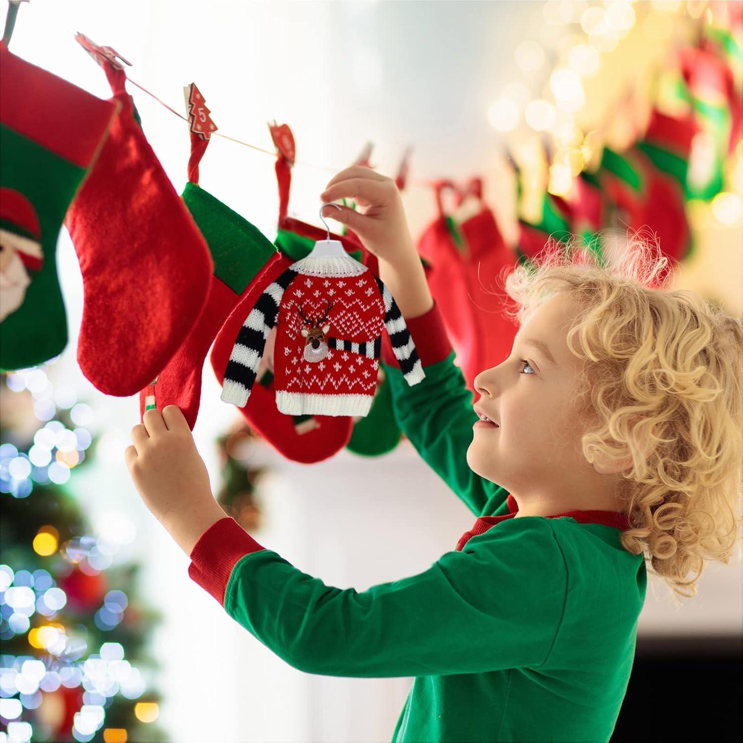 Conjunto de 6 Suéteres de Navidad para Muñeca Chalyna