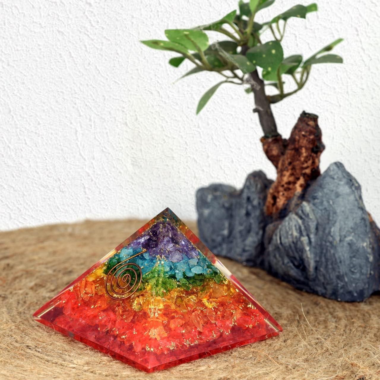 Pirámide de Orgón 7 Chakras Bombay Crystals - Sanación y Meditación