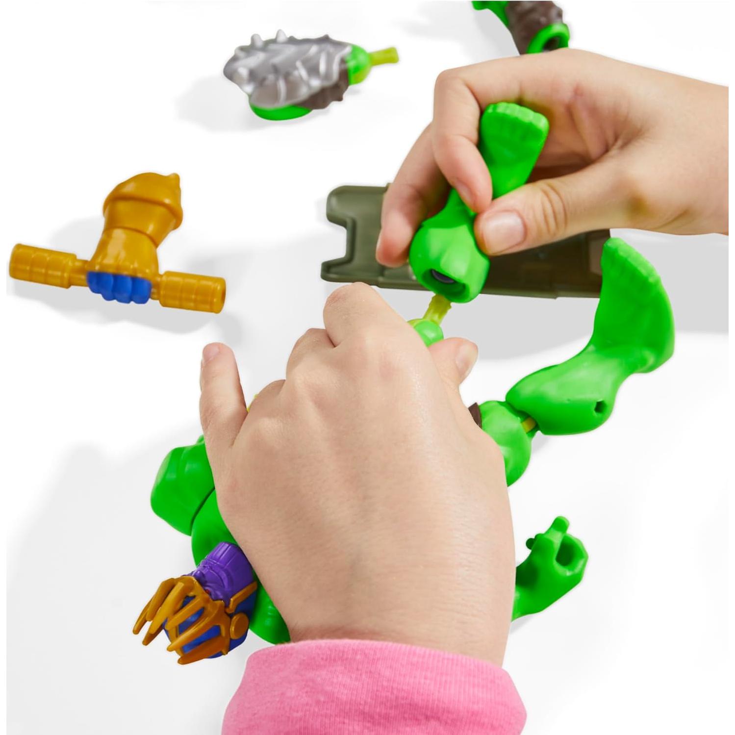 MixMashers Hulk Custom Avengers Deluxe Mix-and-Match Action Figure & Accessories, 5-Inch-Scale Super Hero Toys for Kids Ages 4+