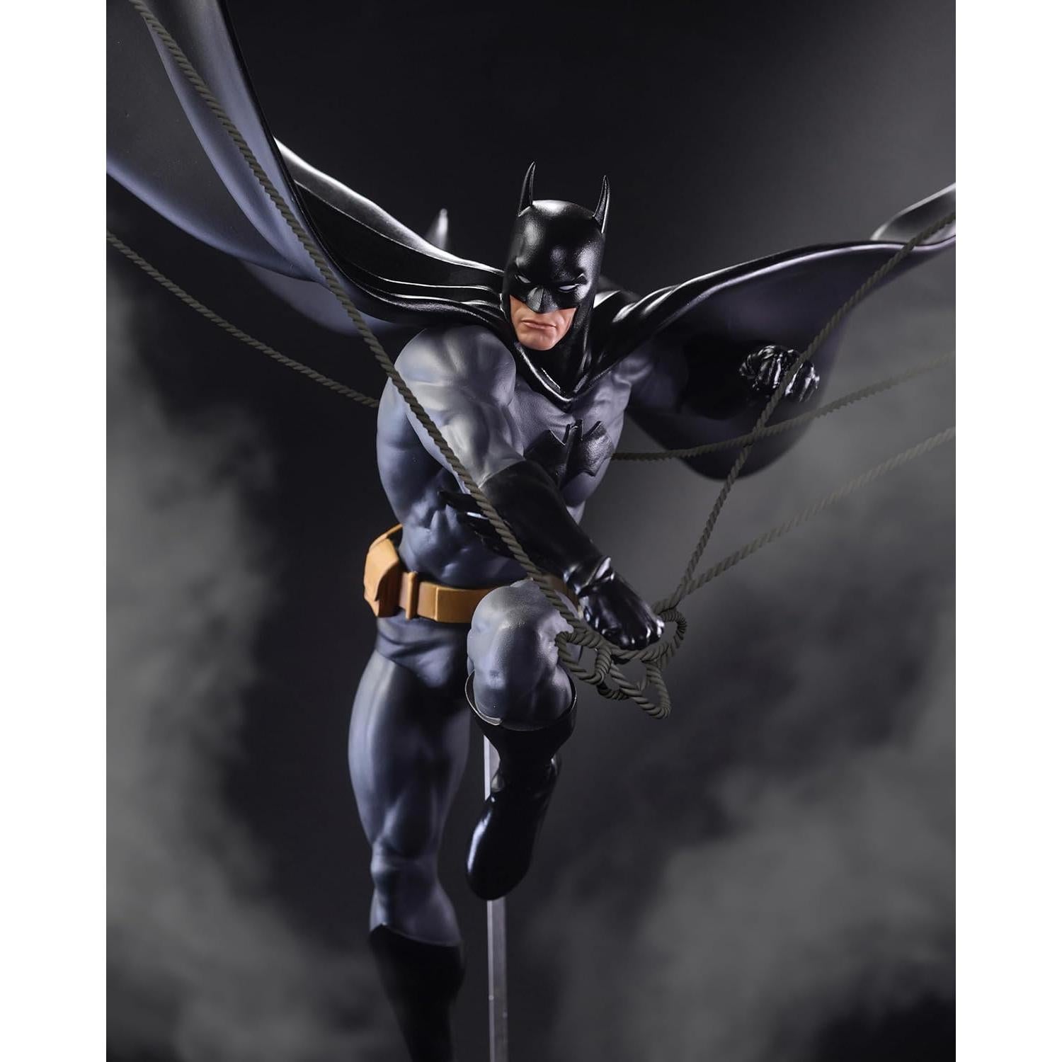 Estatua Batman Dan Mora 1:6 McFarlane Toys 39,37 cm
