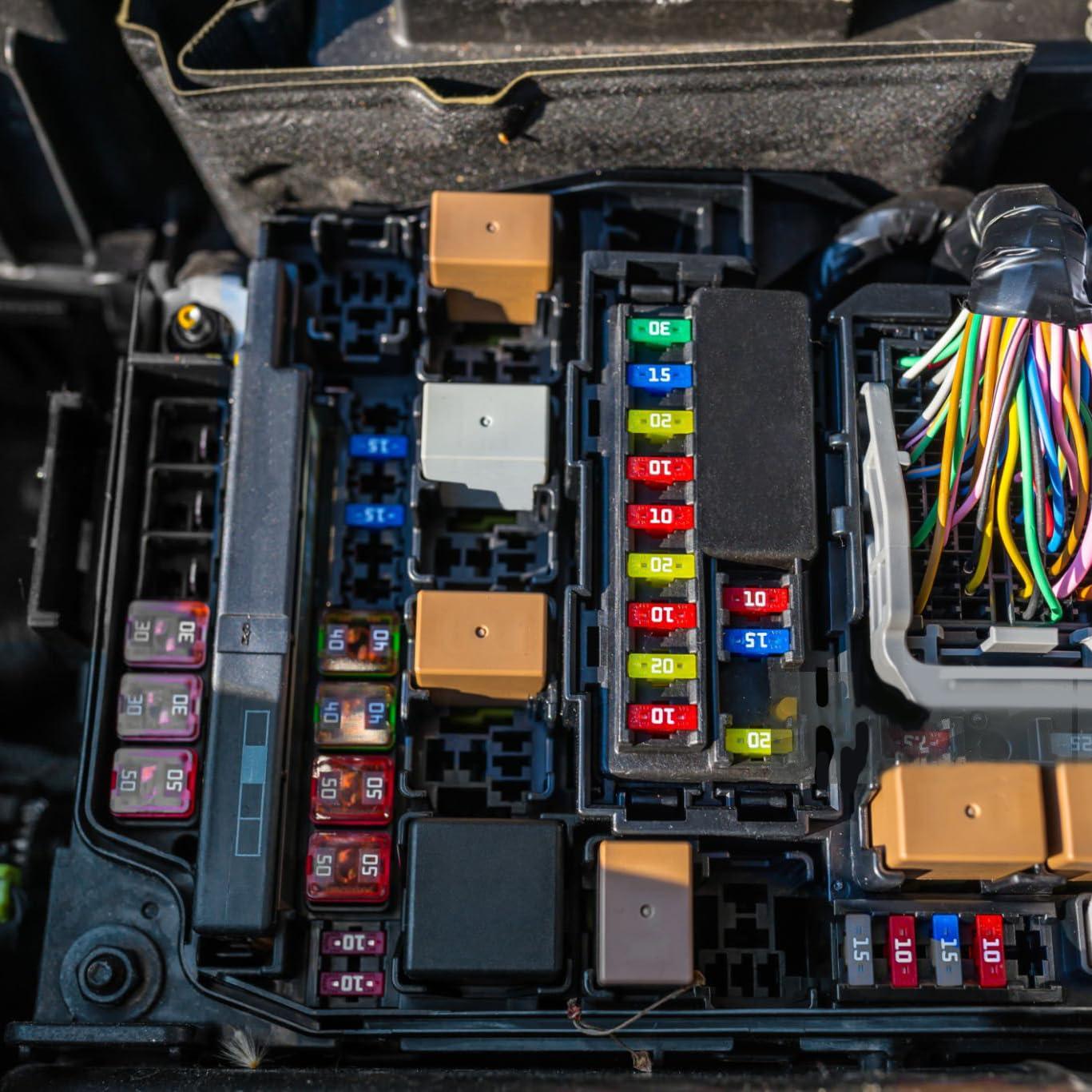 Relé Automotriz Badong 12V 40A 4 Pines con Arnés 12AWG