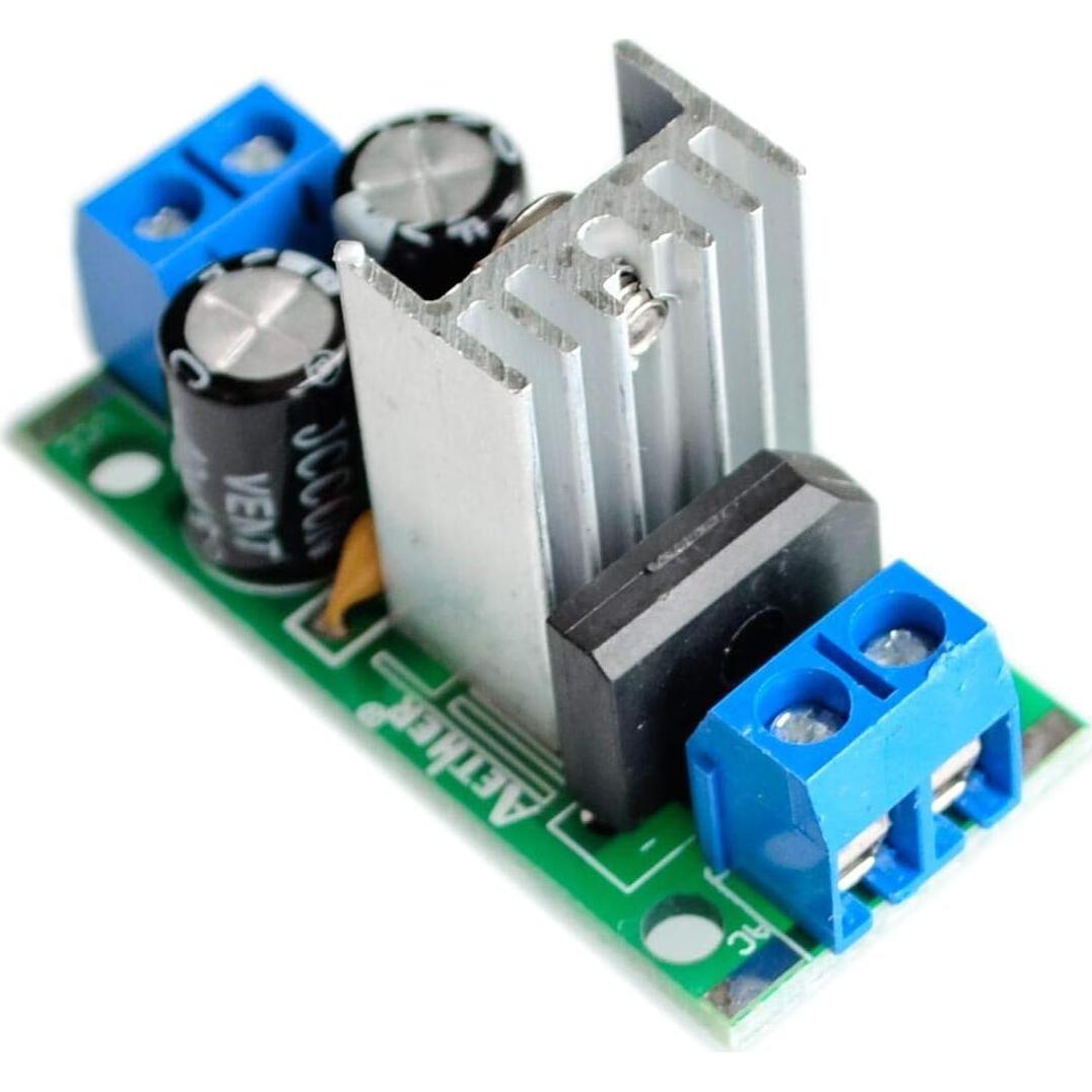 Regulador de Voltaje L7805 DEVMO 5V 1.5A CA/CC