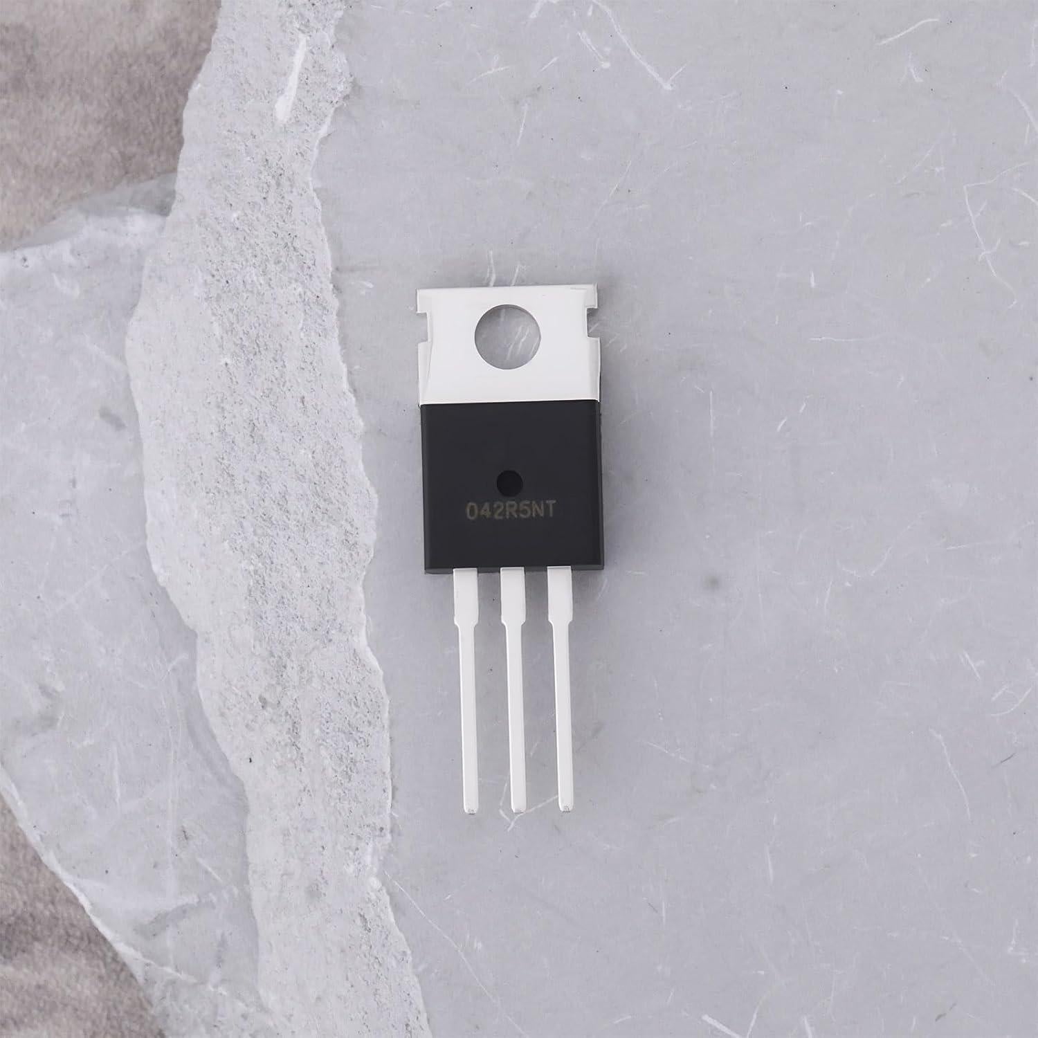 Transistor MOSFET SVT042R5NT 40V 240A TO-220 - 5 Pcs