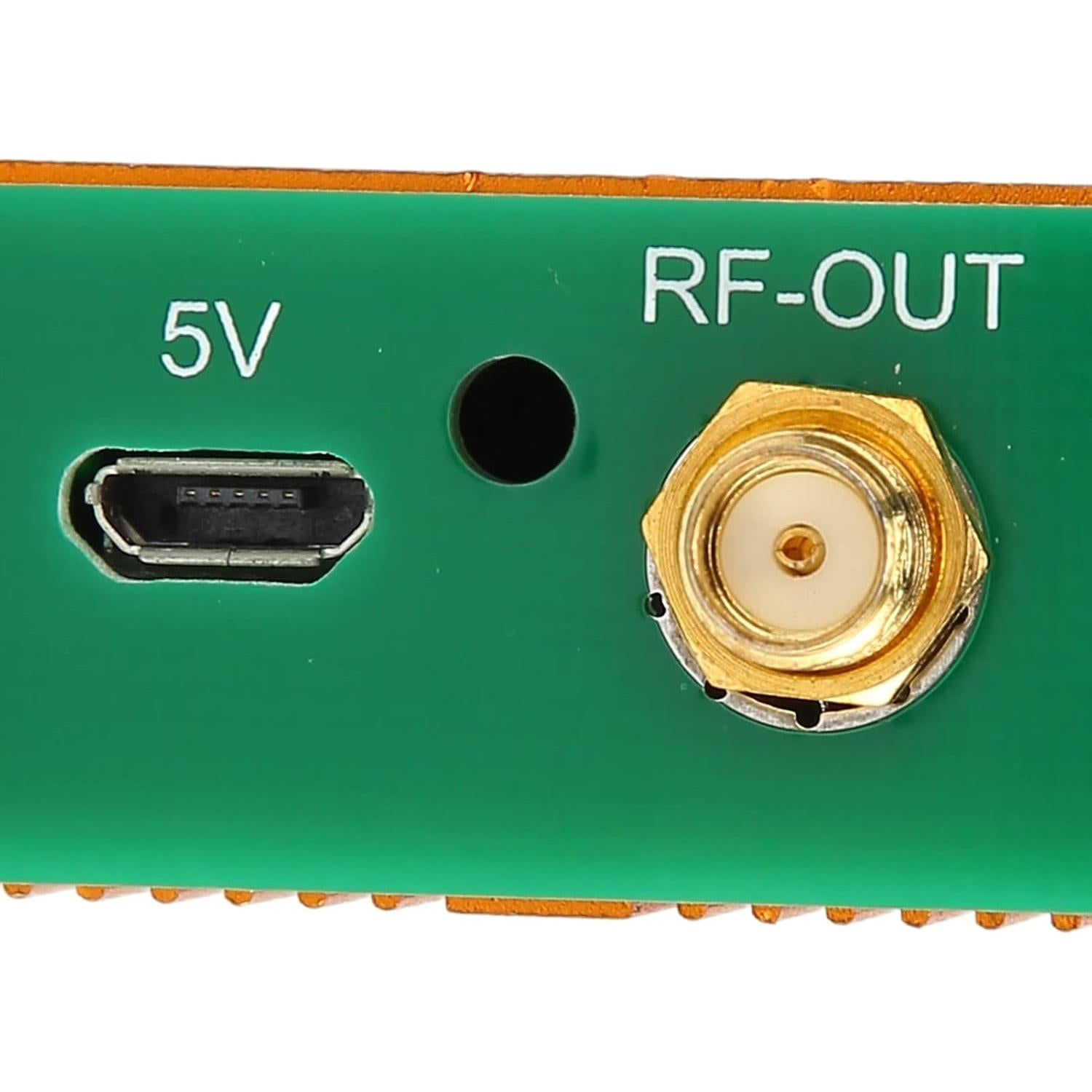 Amplificador de Bajo Ruido Pomya 20dB 0.1MHz a 6GHz con Batería
