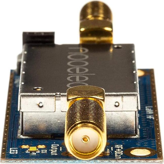 Módulo Amplificador LNA Nooelec 100837 Banda Ancha 50kHz-150MHz