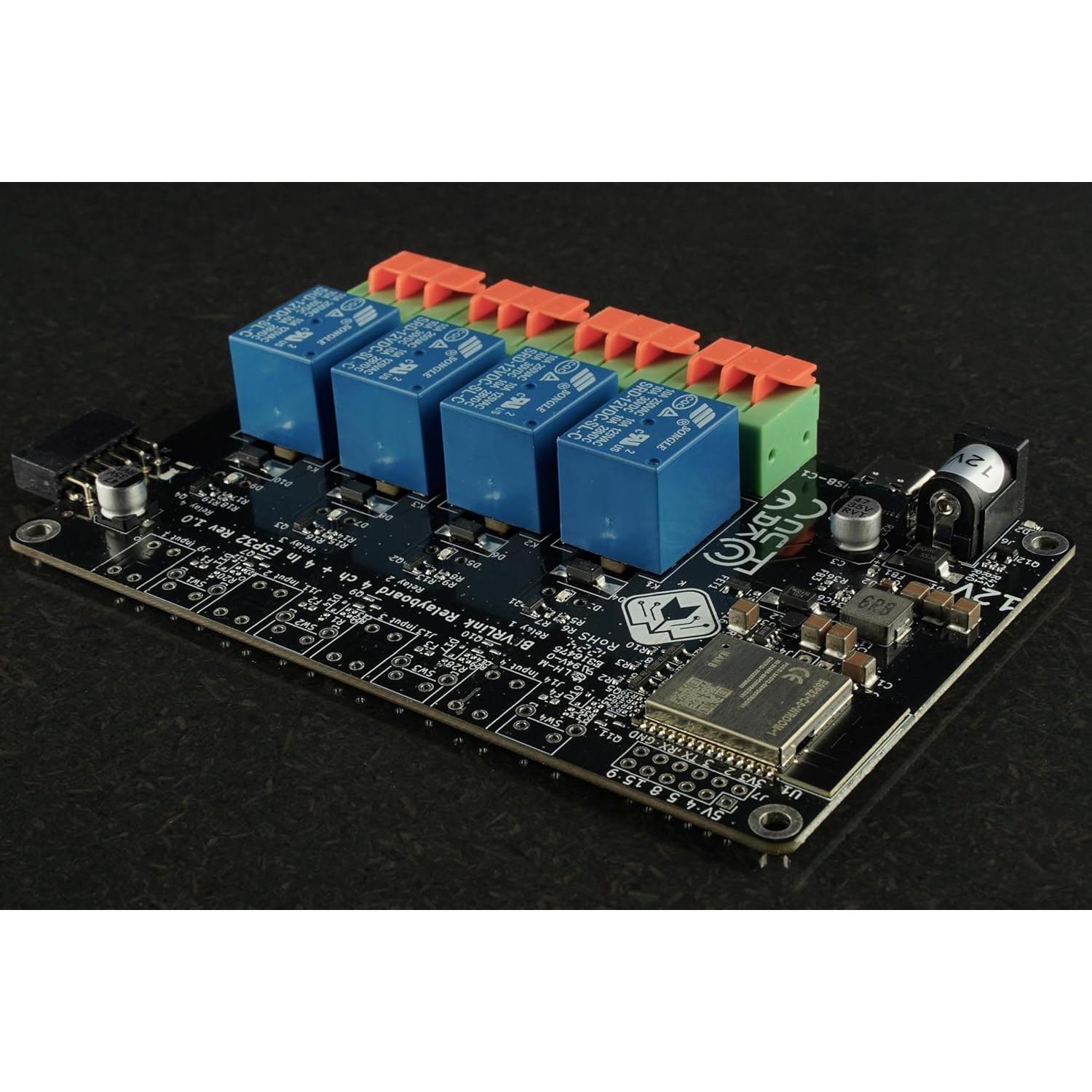 Módulo de Relé 4 Canales BEVRLink ESP32-C6 WiFi Bluetooth Zigbee