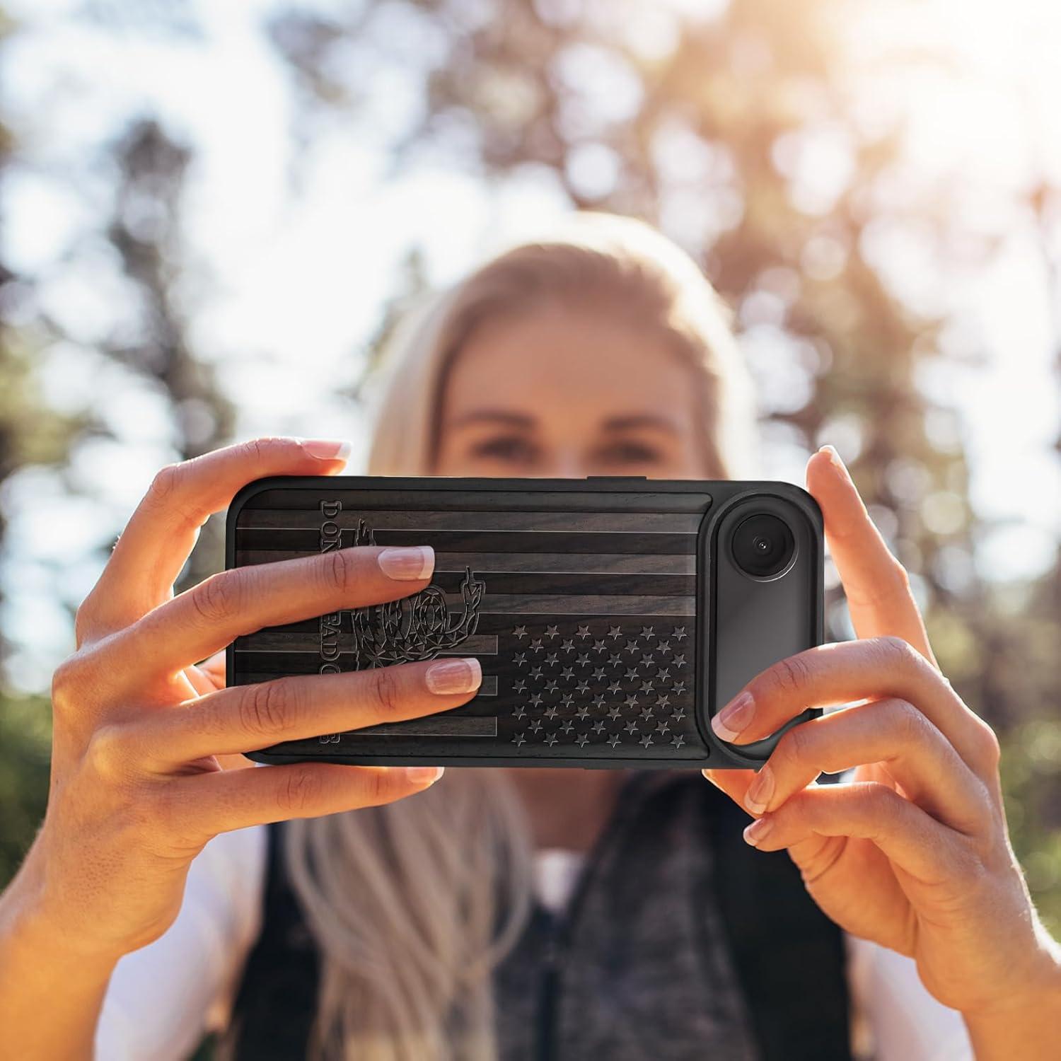 Funda de Madera Magnética Carveit para iPhone 17 Air - Grabado Gadsden