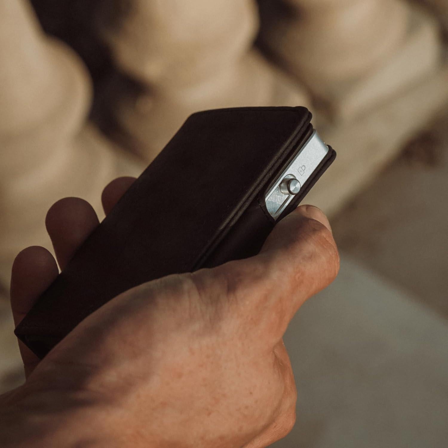 Billetera Minimalista de Cuero Double Oak Essentials RFID Negra