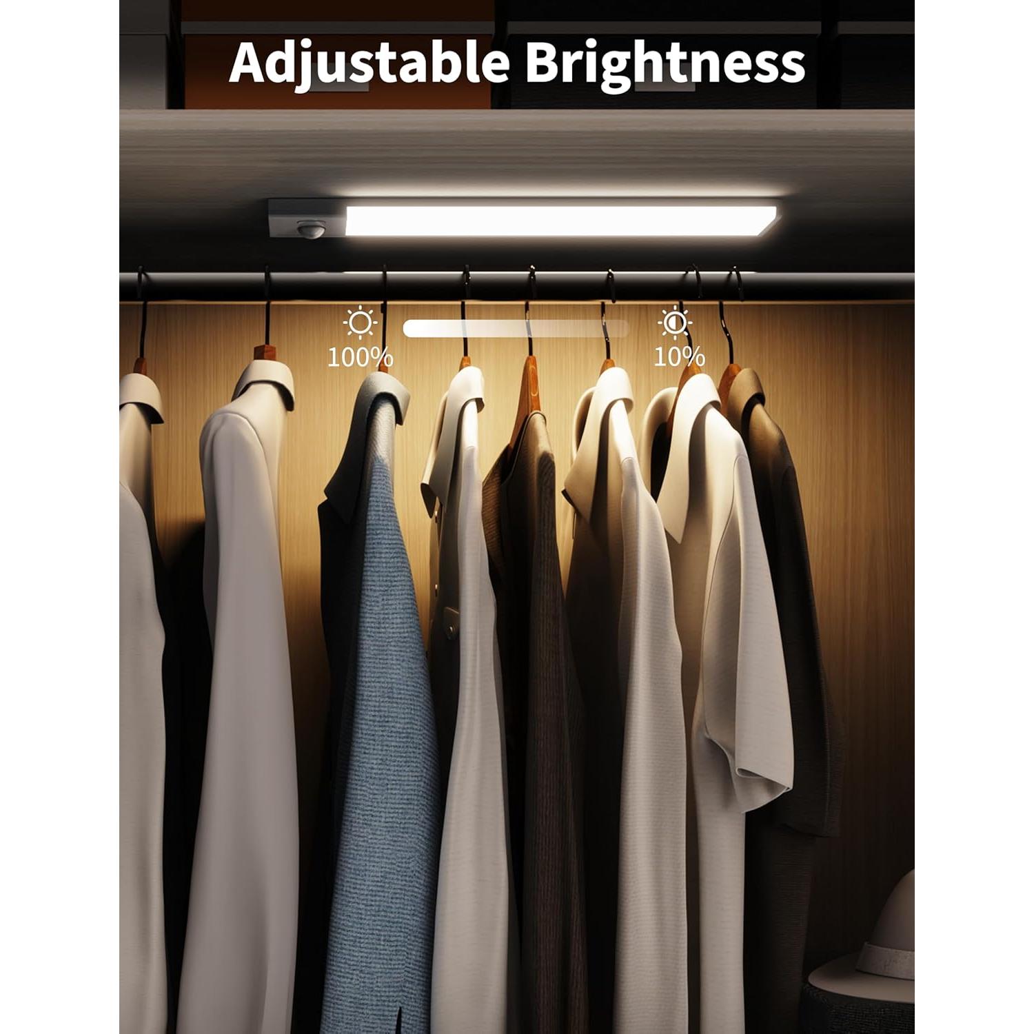 Luces LED Joyzy con Sensor de Movimiento 66 LEDs RGB Recargable