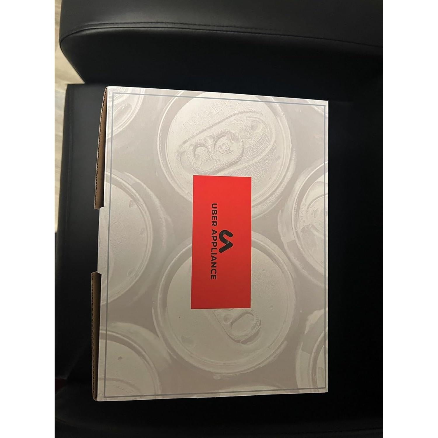 Mini Refrigerador Uber Appliance UB-CH1-WHITE 4L Belleza