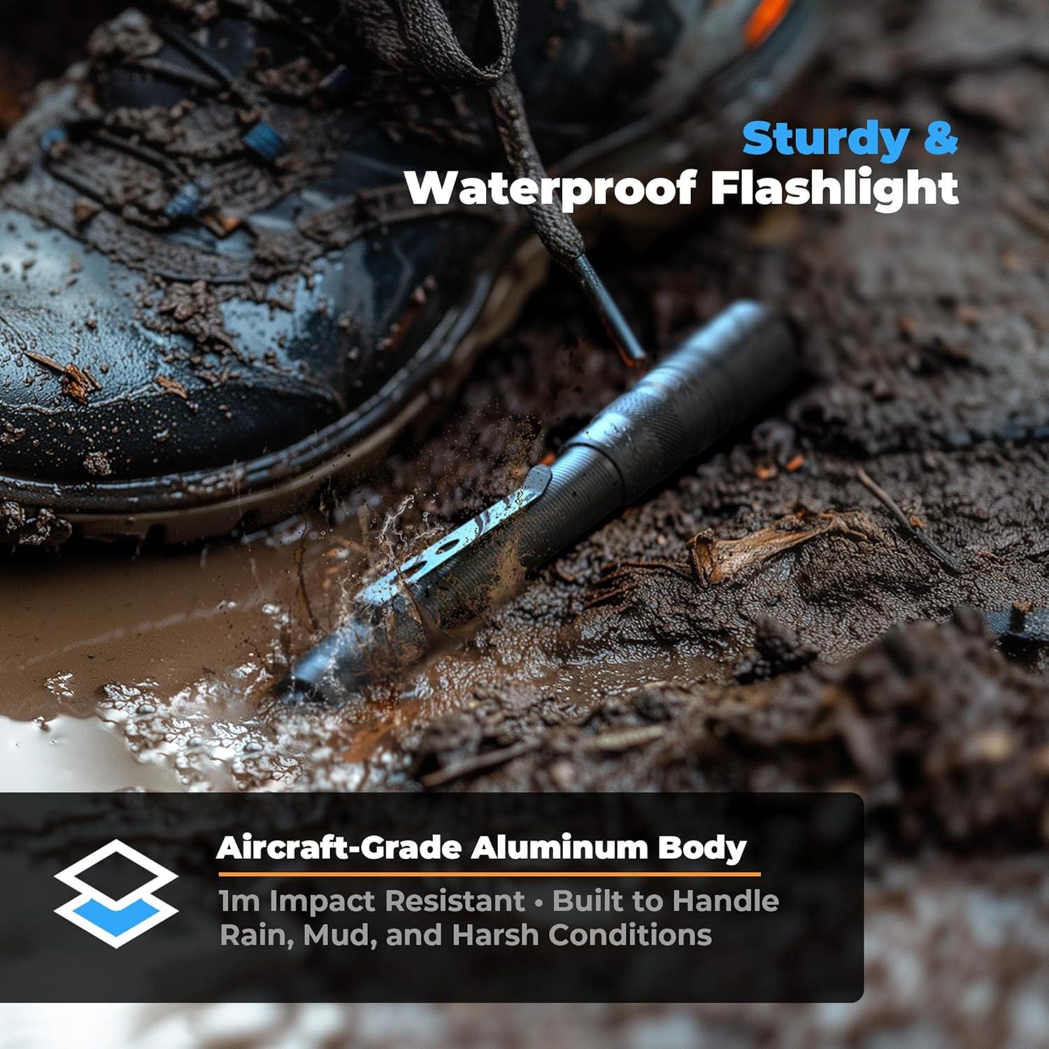 Linterna de bolígrafo recargable Lightbeoneus 800LM negra