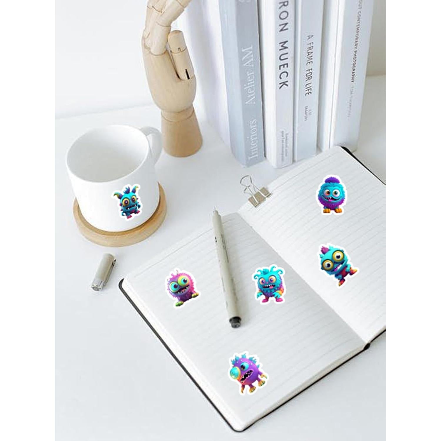 200 Stickers de Monstruos Coloridos Fulvonda Impermeables