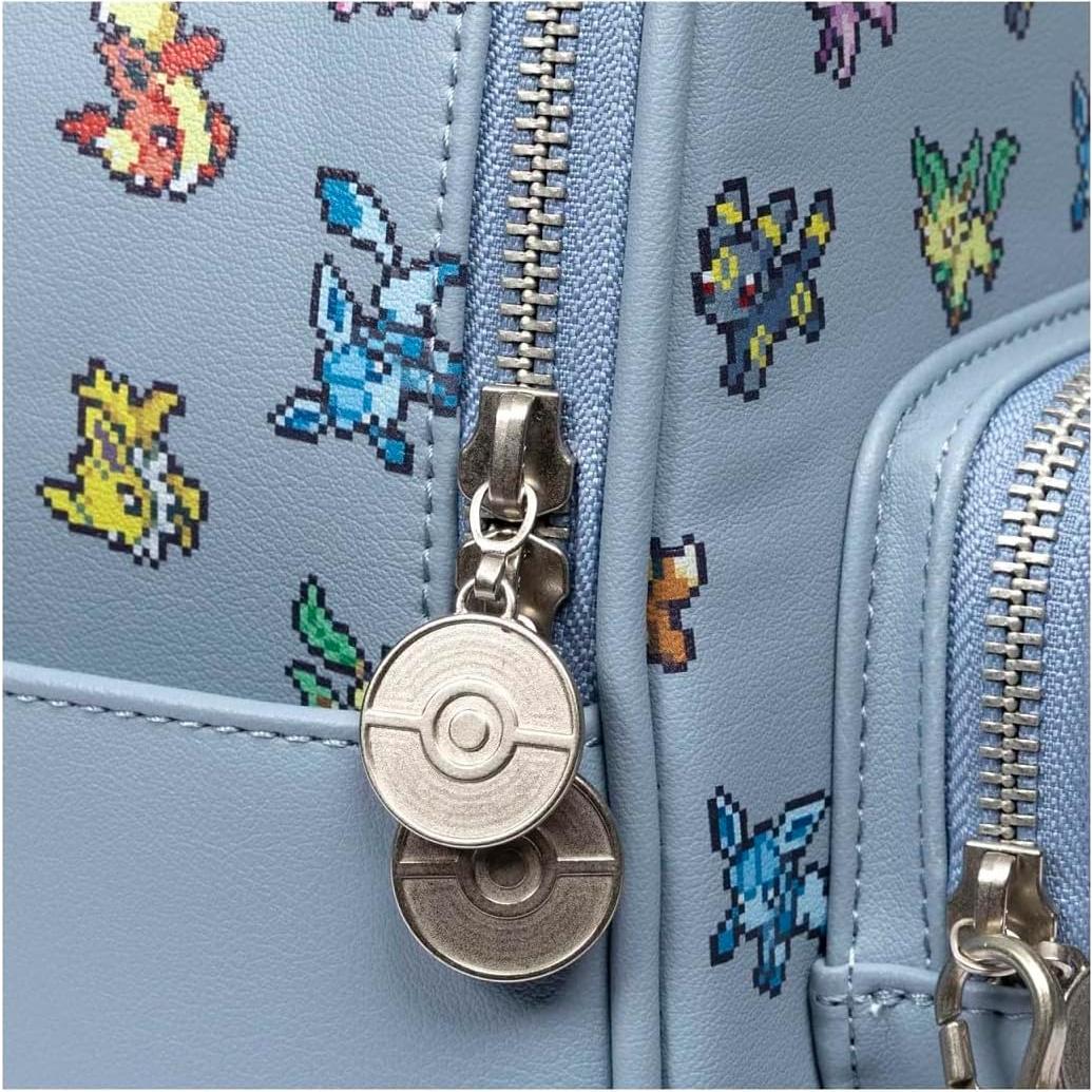 Mochila Mini Coleccionista de Pines Eevee Pokémon Center 23.6x16.5x27.4cm