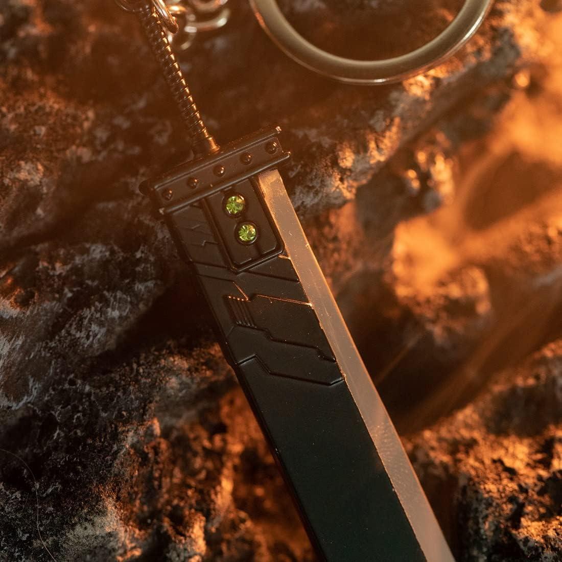 Llavero Evere Remake Espada Buster 10 cm Metal Premium