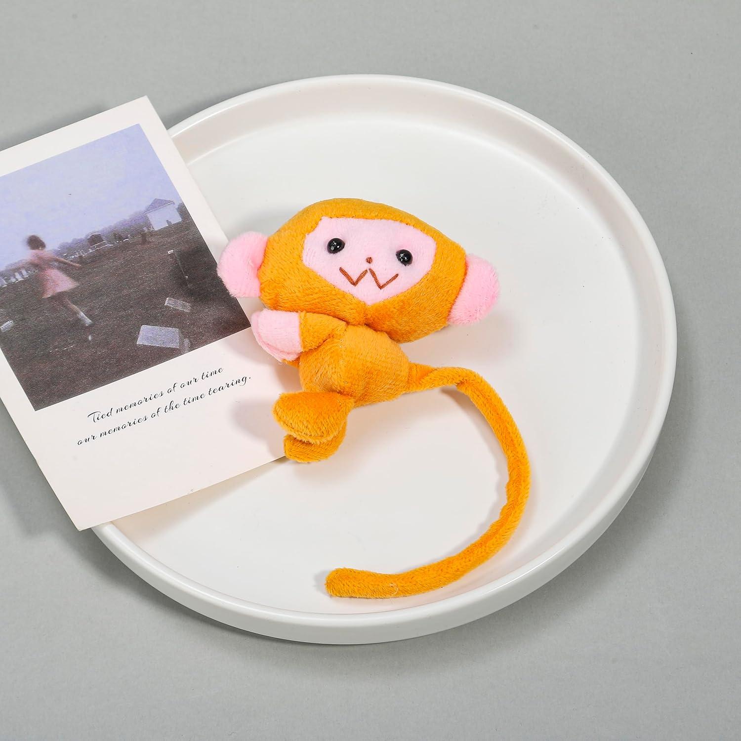 Llavero de Mono Kawaii de Peluche PUCAPOCO 15 cm Rosa/Marrón