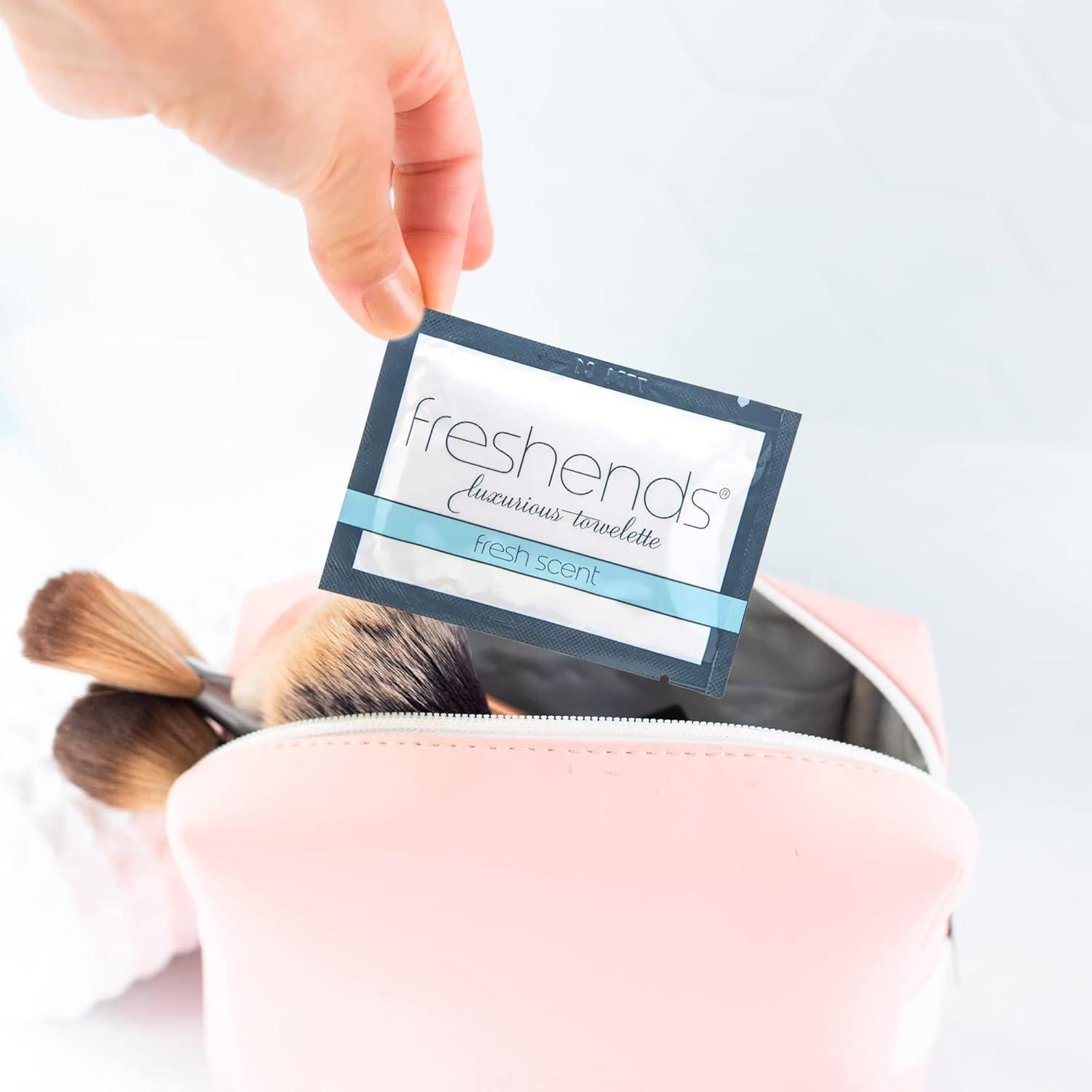 Toallitas Húmedas Desechables Freshends - 300 Unidades - Piel Sensible