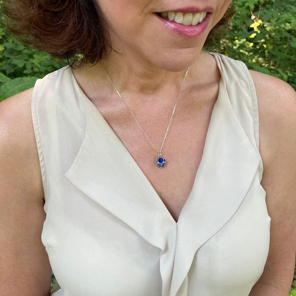 Collar de Encaje Vintage Ecológico Bottled Up Designs - Vidrio Reciclado