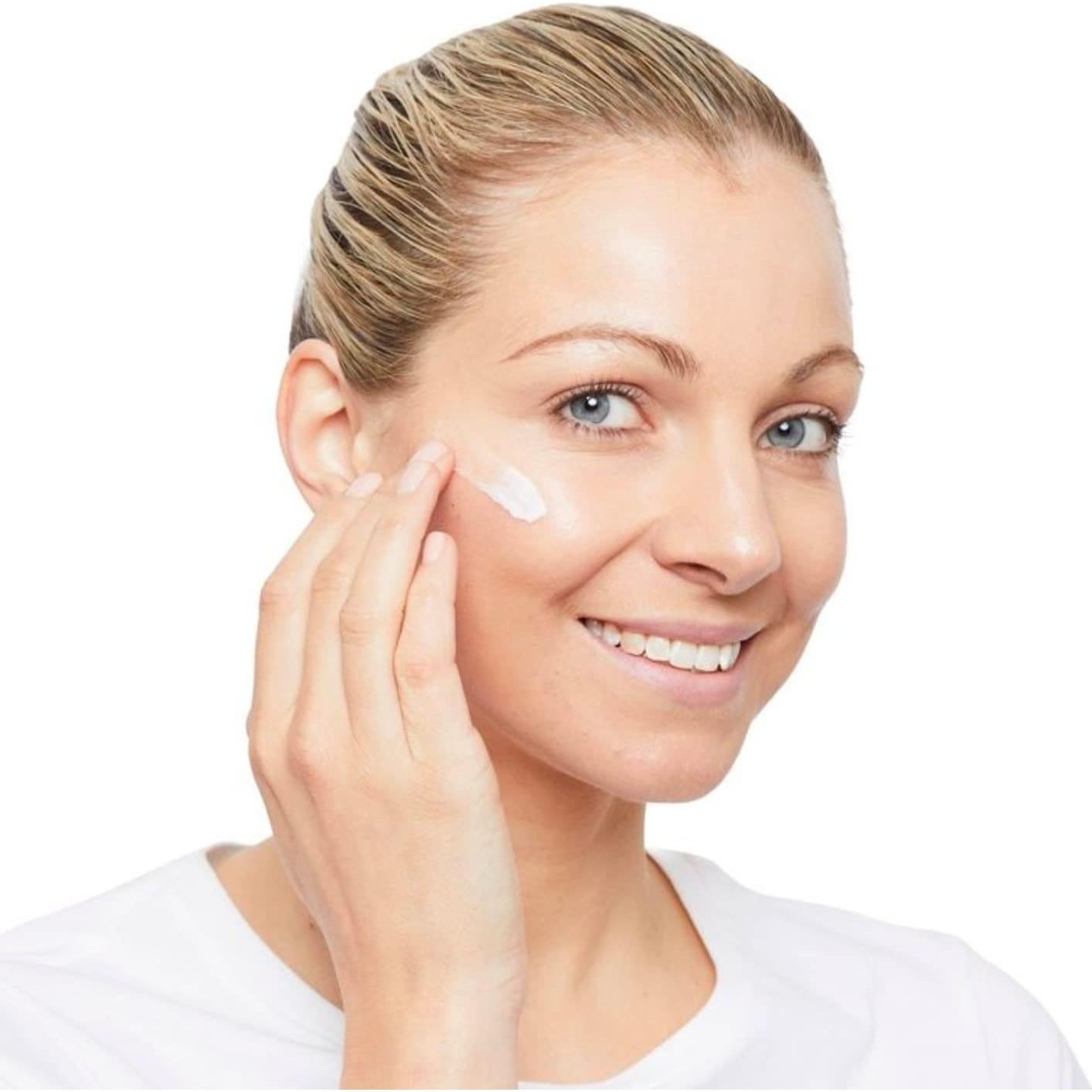 Exfoliante Facial Microdermoabrasión No7 - 70.87 g - Piel Sensible