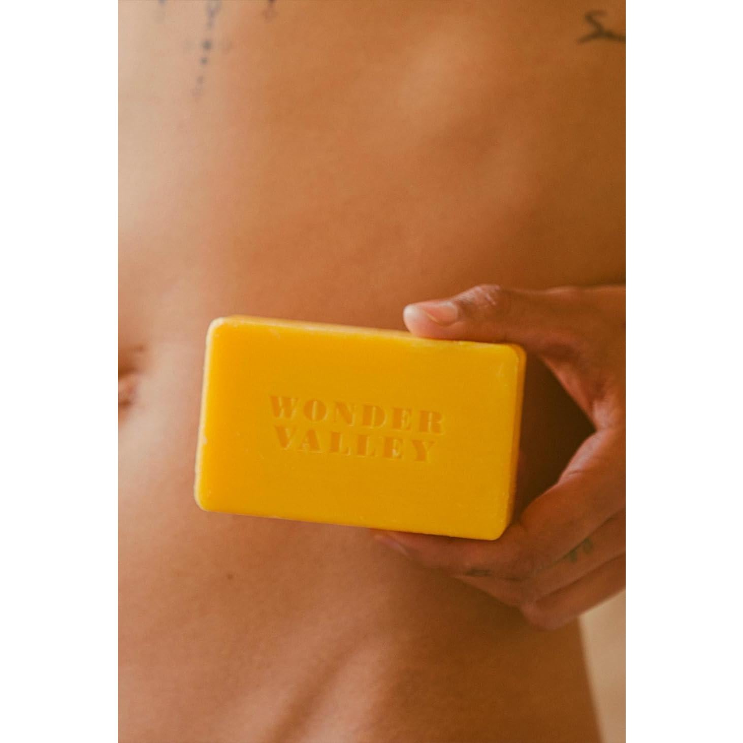 Jabón Vegano Wonder Valley 142g - Exfoliante de Oliva y Loto