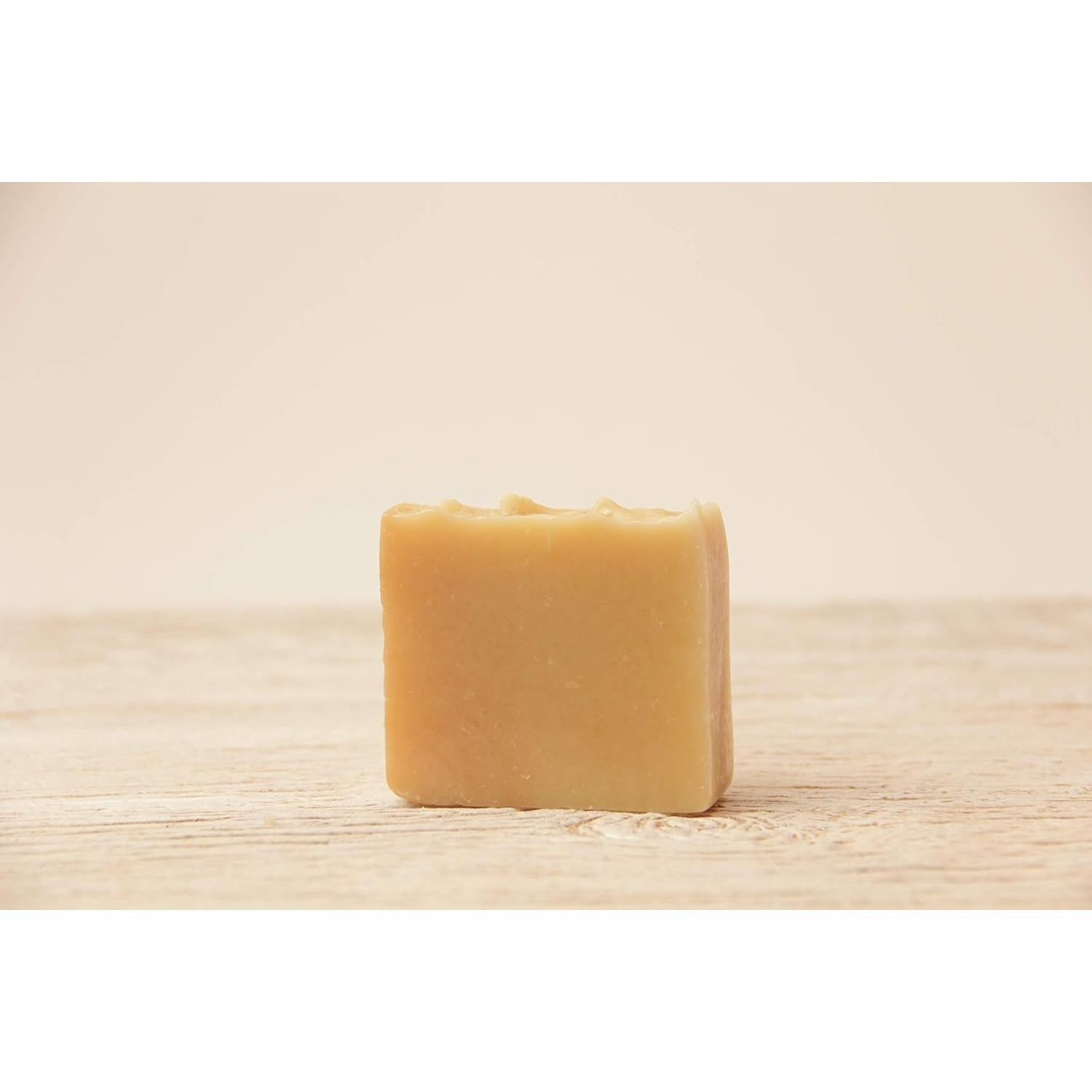 Jabón de Leche de Cabra Sándalo 127g - Hecho a Mano