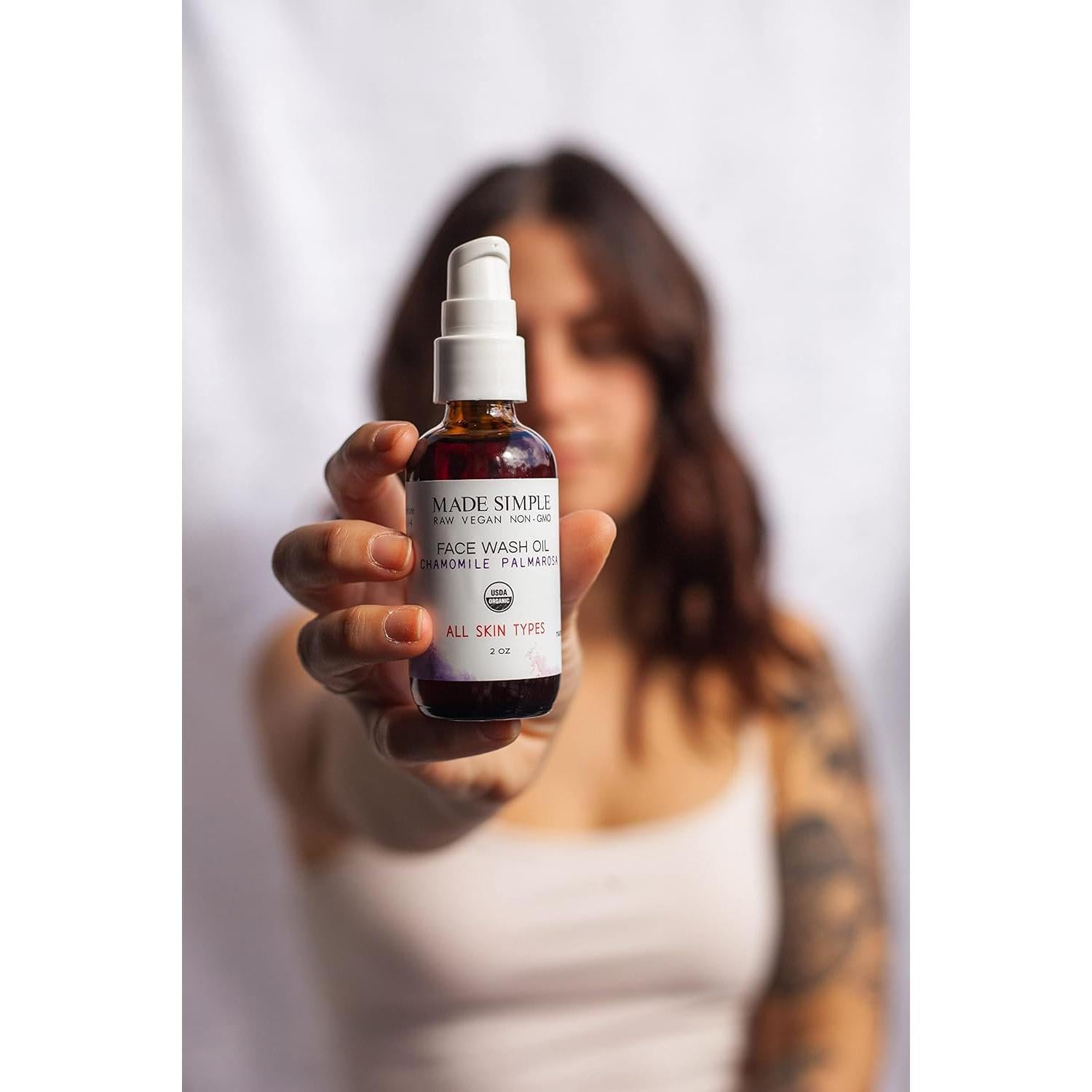 Limpiador Facial Orgánico de Manzanilla y Palmarosa 127g