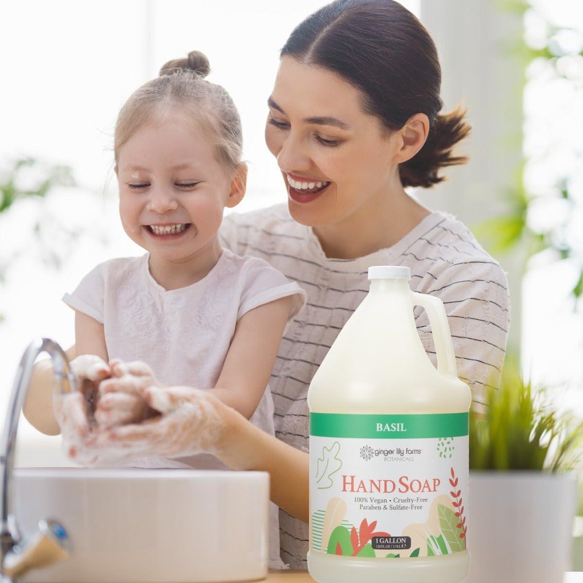 Jabón Líquido de Manos Multiusos Ginger Lily Farms 3.78L