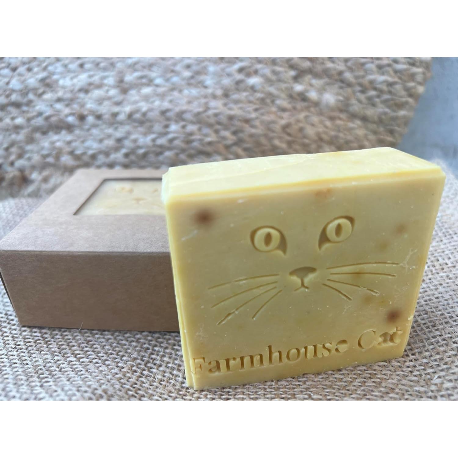 Jabón Artesanal de Cúrcuma y Jengibre con Miel - 113g