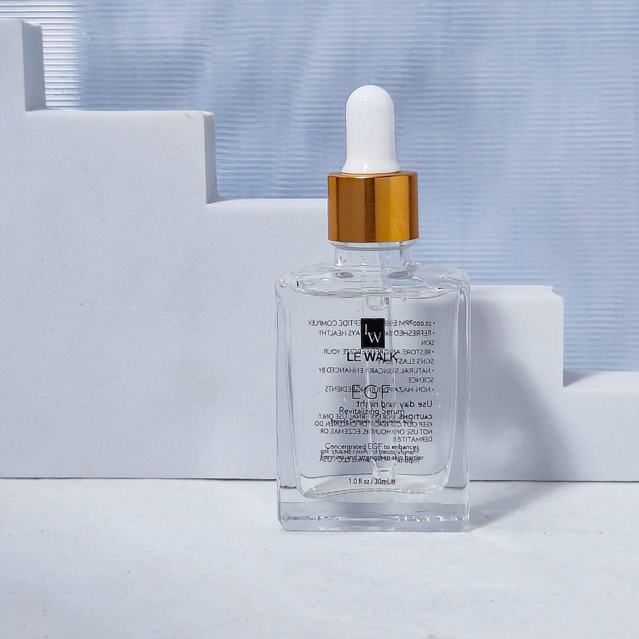 Suero Facial Revitalizante Le Walk 20,000PPM 113g