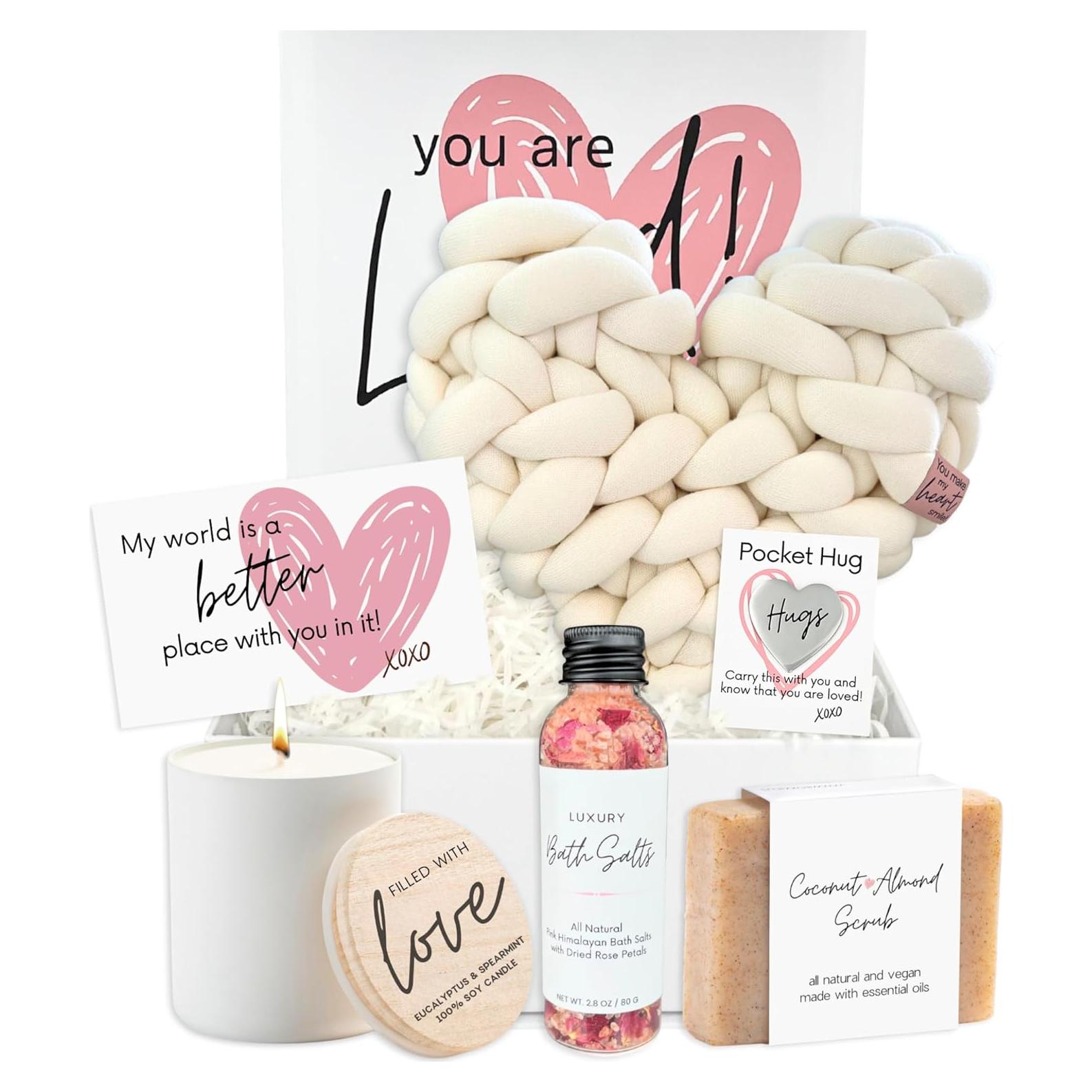 Set de Regalo Eres Amada Boxzie para Mujeres - Almohada, Vela, Jabón