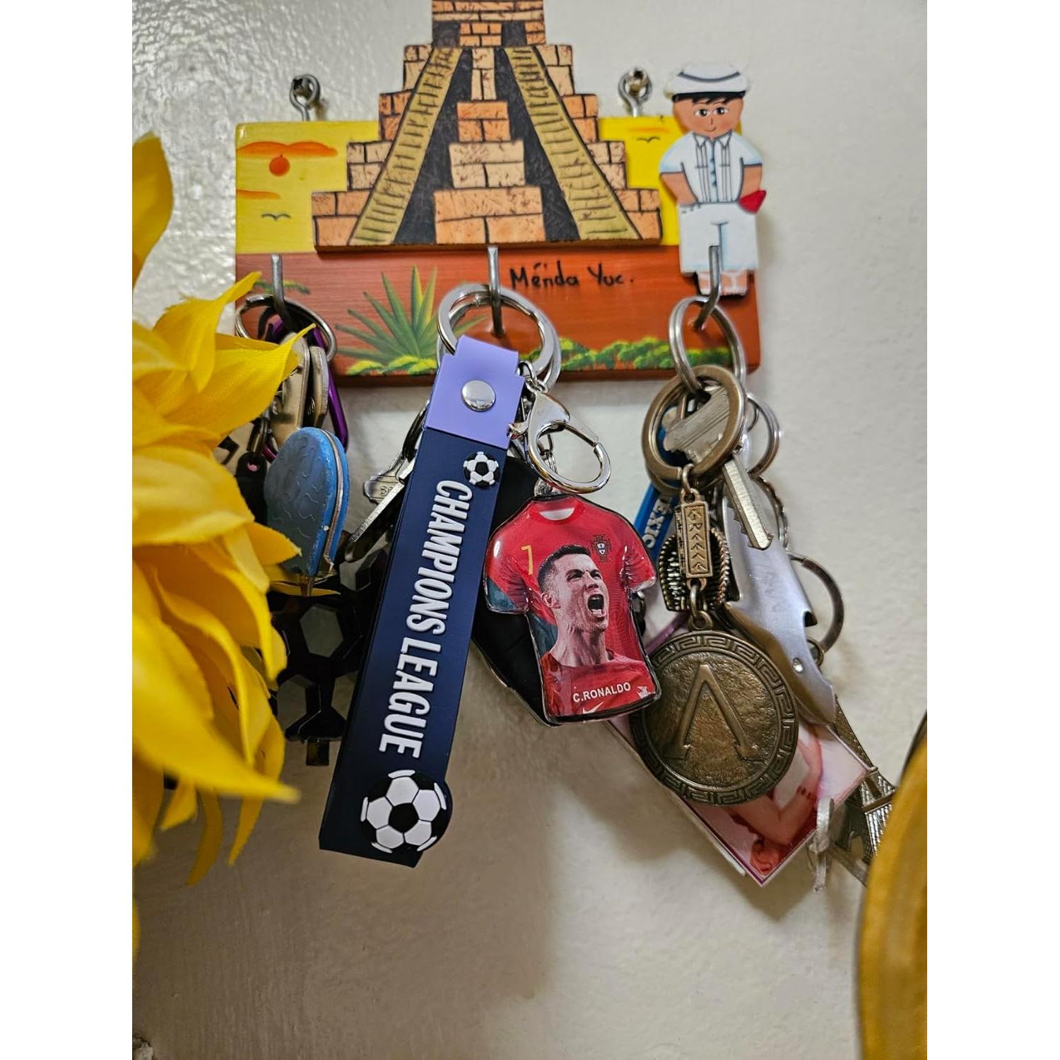 Llavero Cristiano Ronaldo Sonriente - Regalo para Fans de Fútbol