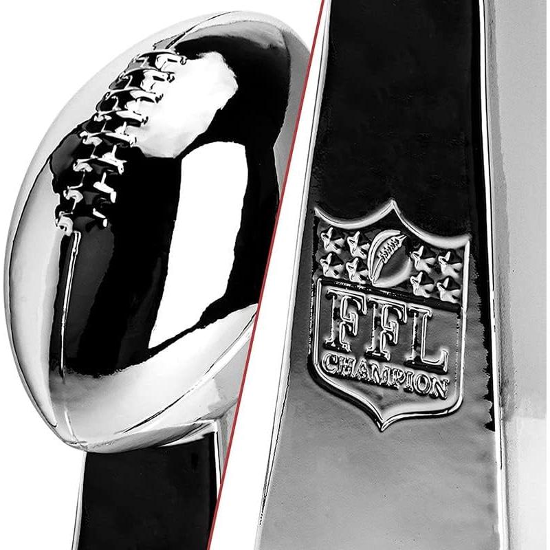 Trofeo de Fútbol Fantasía Spire Designs - Cromo 22.86 cm