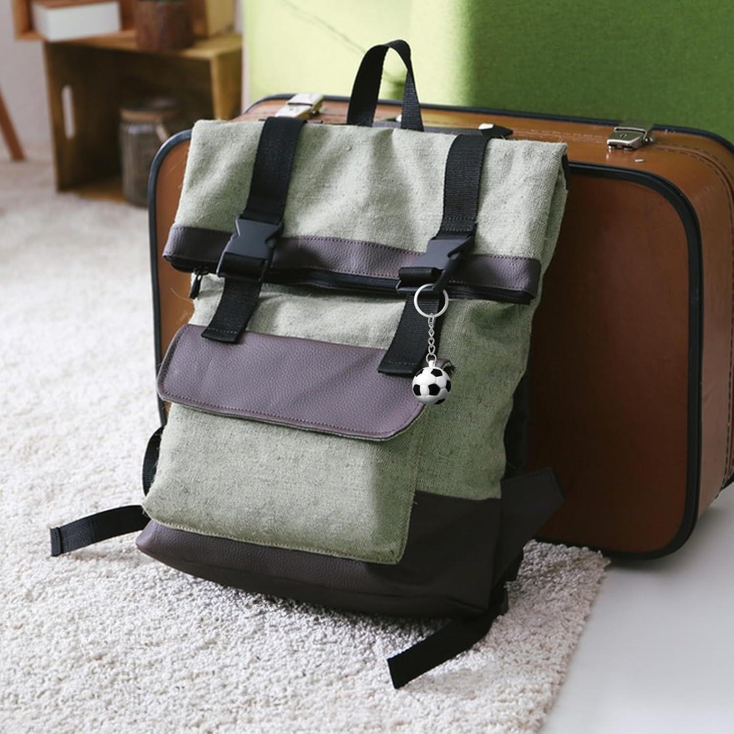 Llavero de Fútbol PVC Qulkws 18.5 cm Negro y Blanco